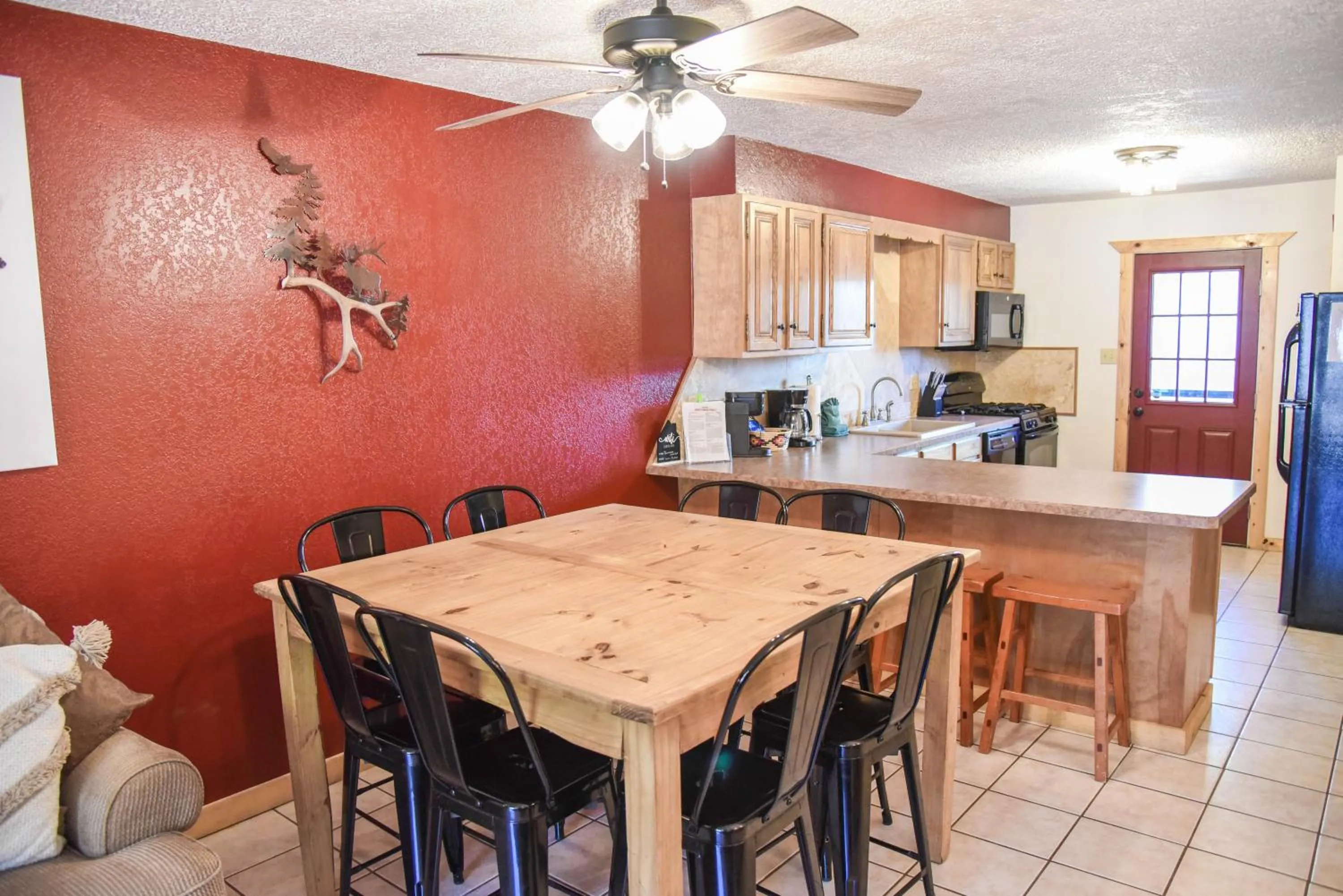 Property building in Mountain Memories, Walk To Ski Area, Town, Fishing