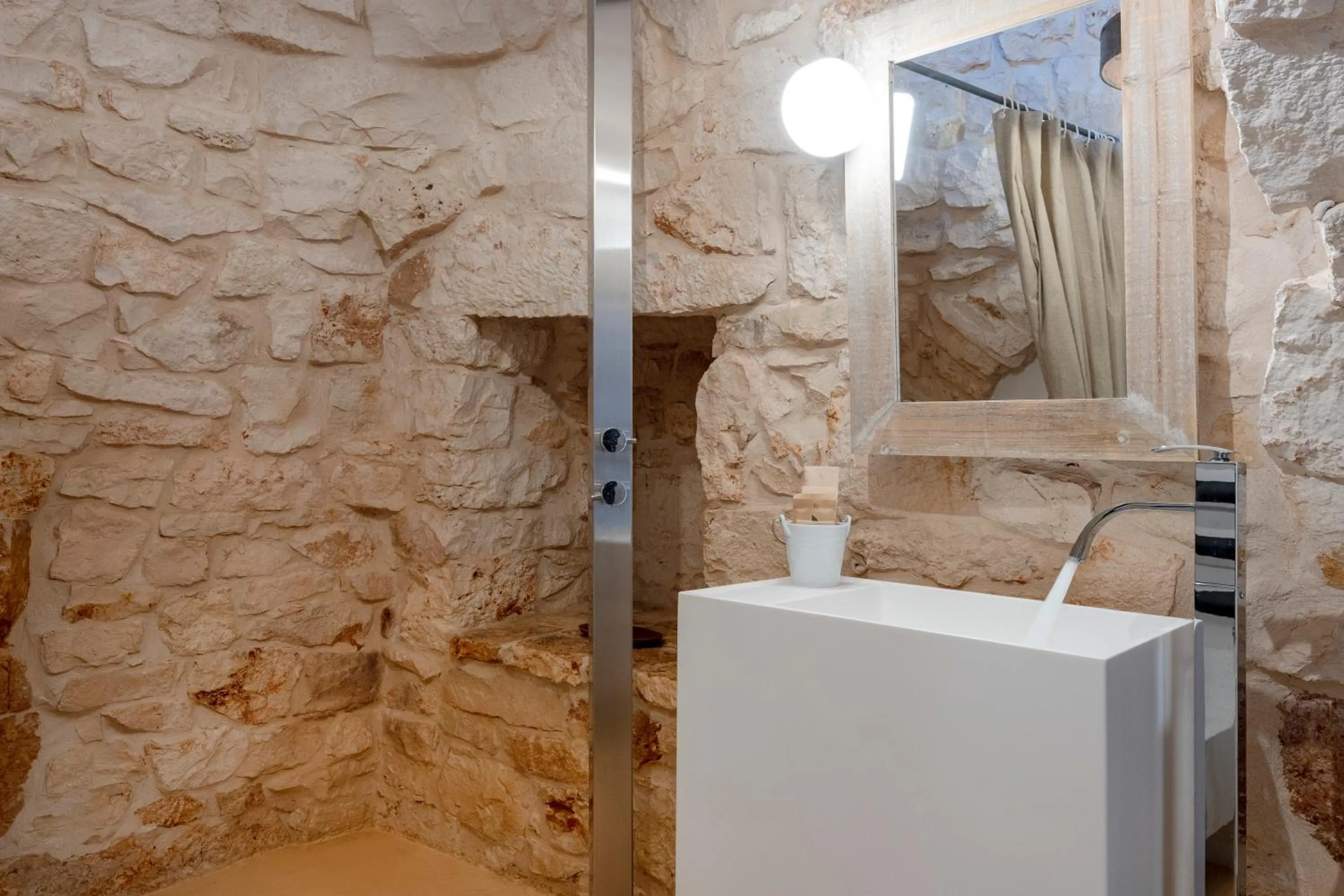Augusta Trulli Resort B&B