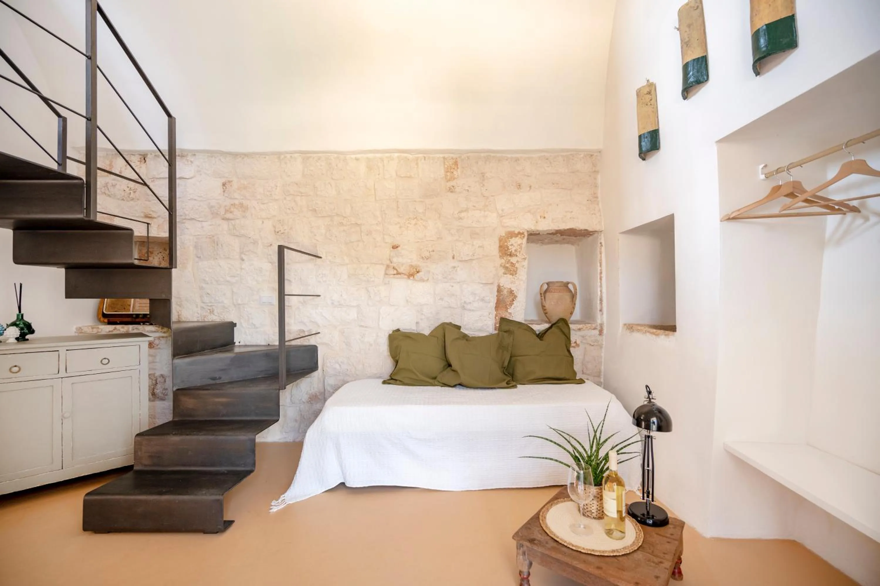 Bed in Augusta Trulli Resort B&B