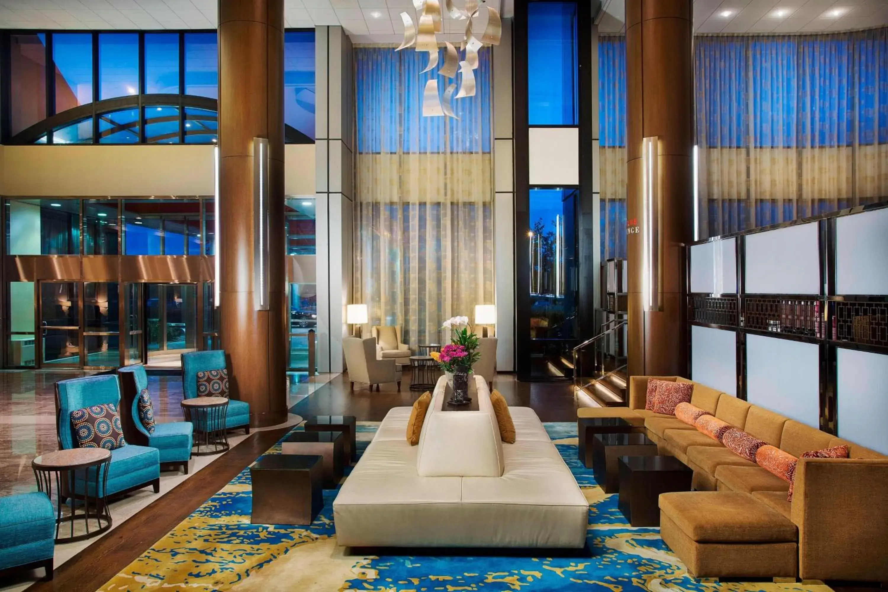 Lobby or reception in Teaneck Marriott at Glenpointe Lobby or reception in Teaneck Marriott at Glenpointe