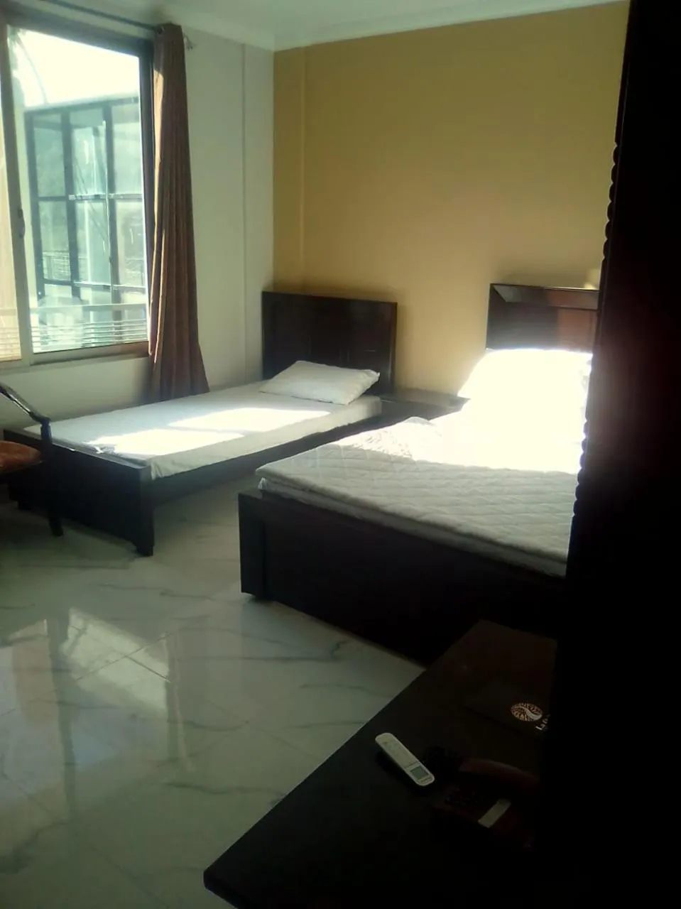 Bed in Hotel La Orilla Muzaffarabad