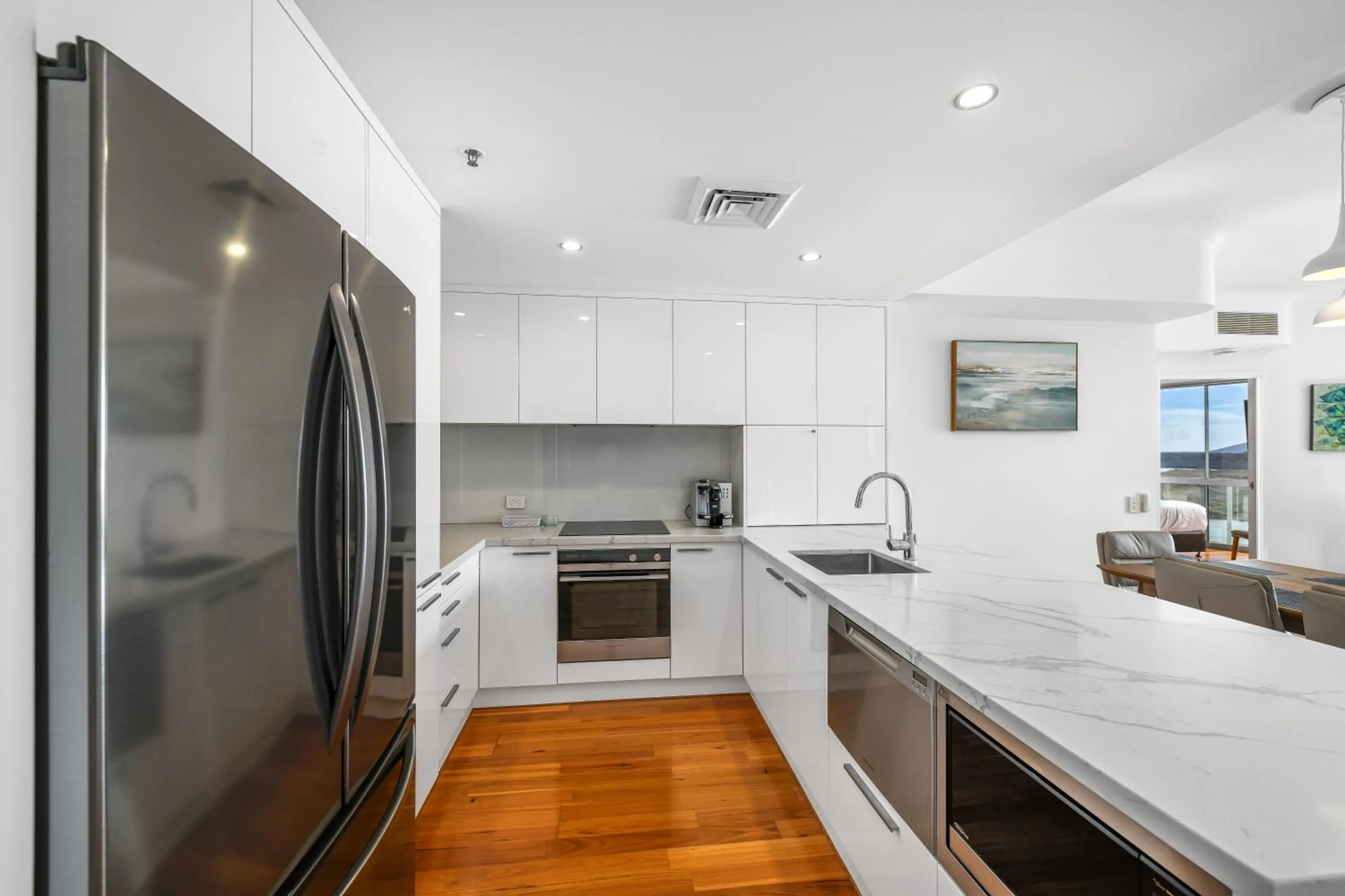 Kitchen or kitchenette in The Duporth Riverside