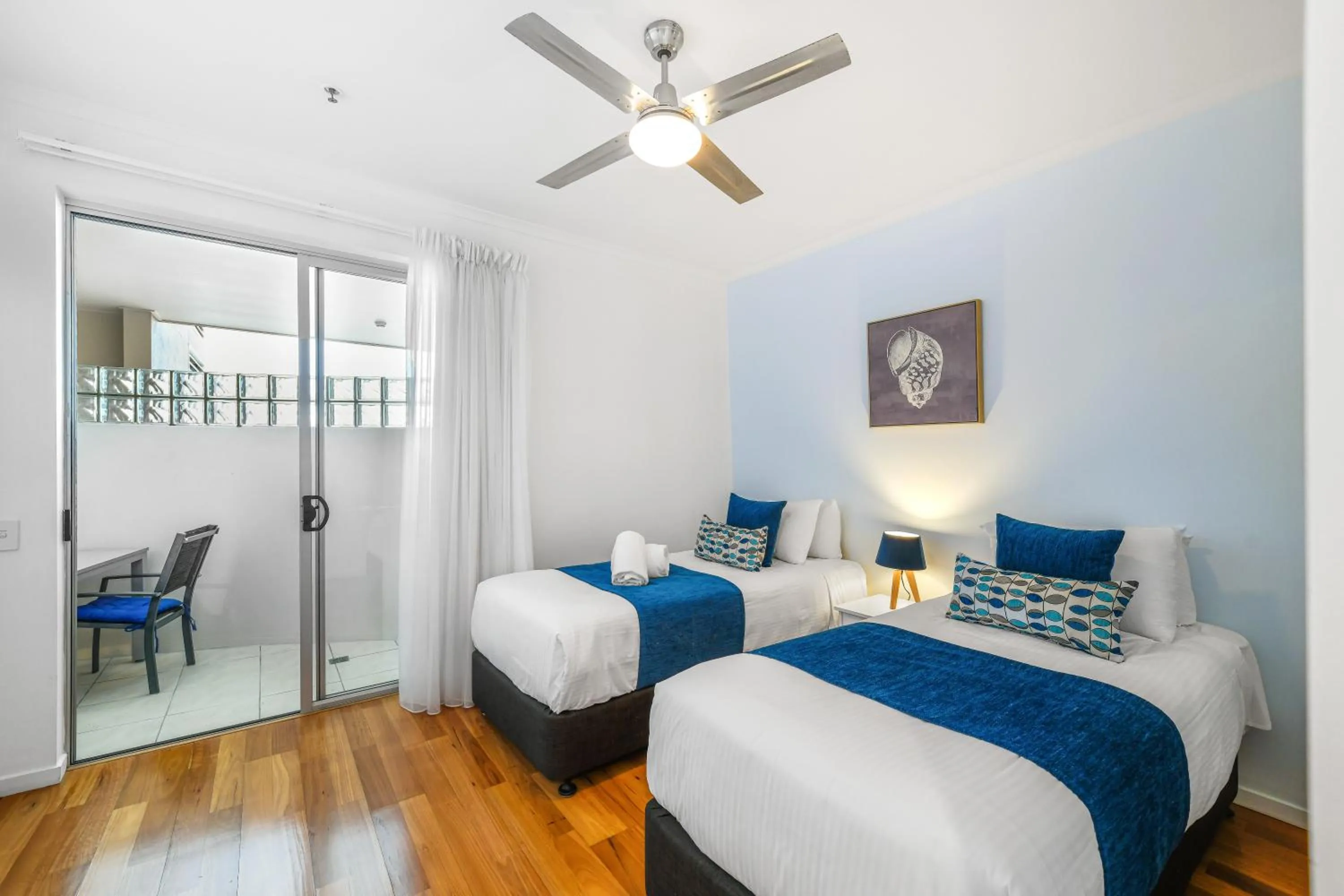 Bedroom, Bed in The Duporth Riverside