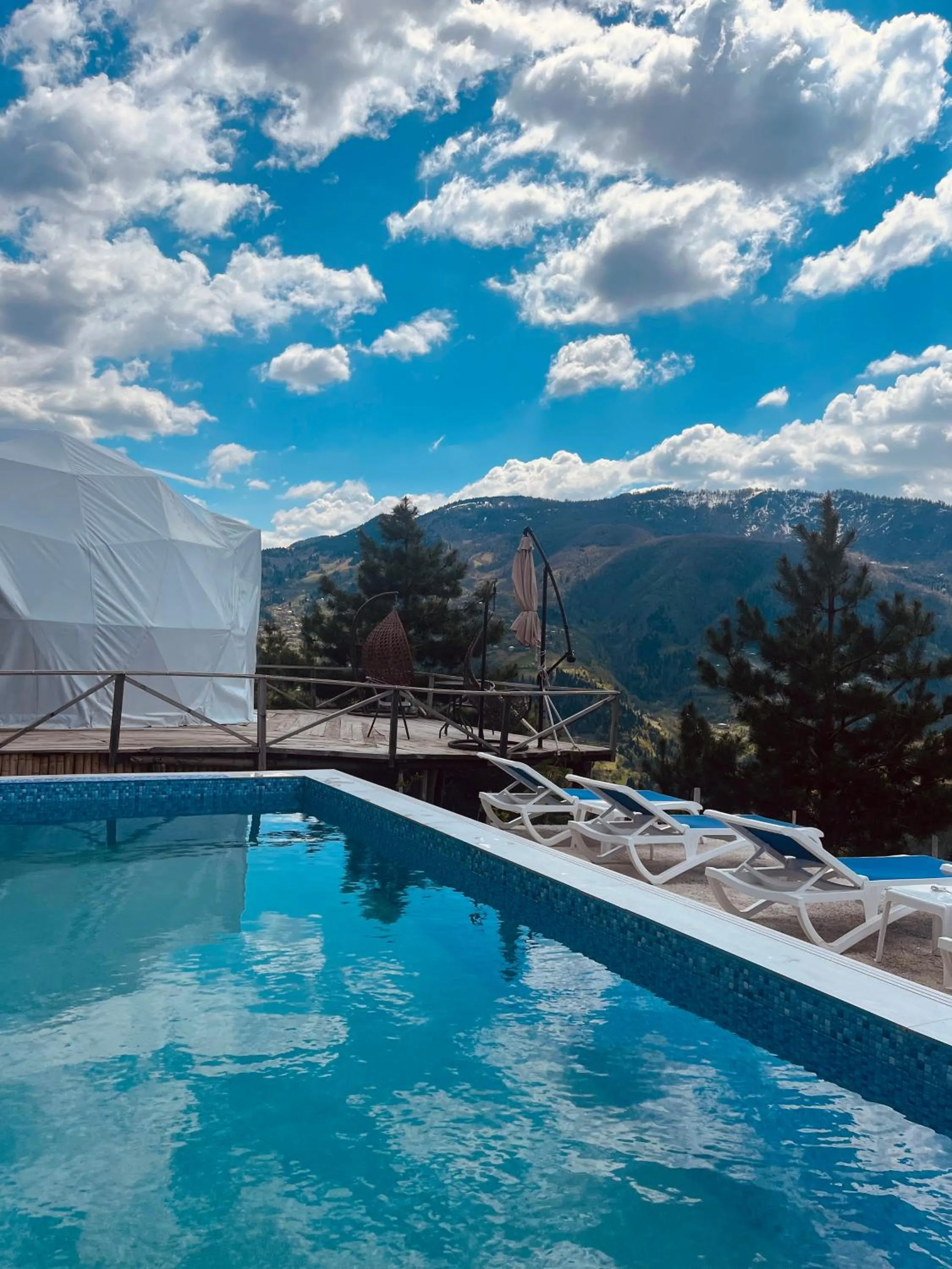 Natural landscape in Paradise Inn