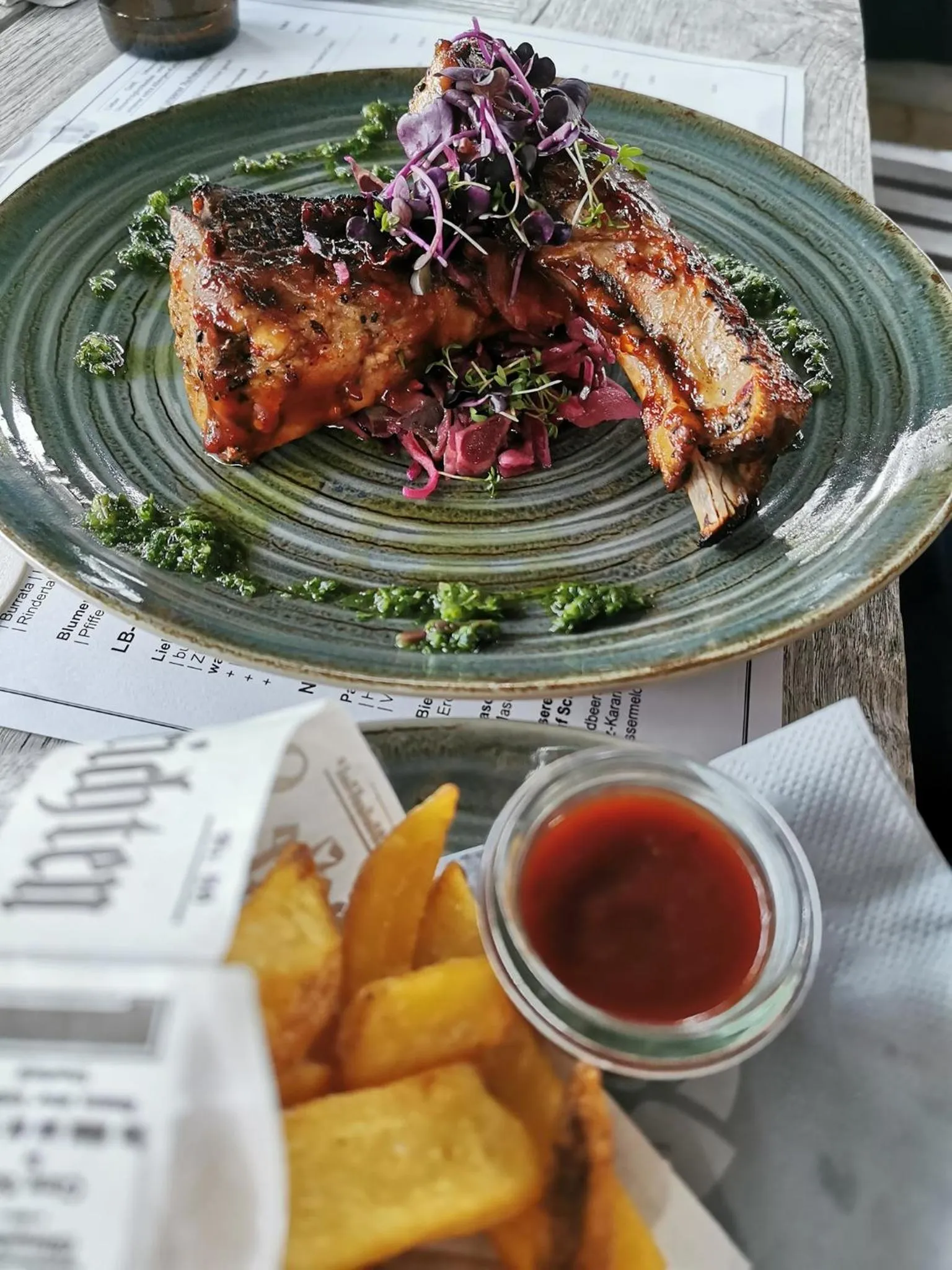 Food in Liebesbier Urban Art & Smart Hotel