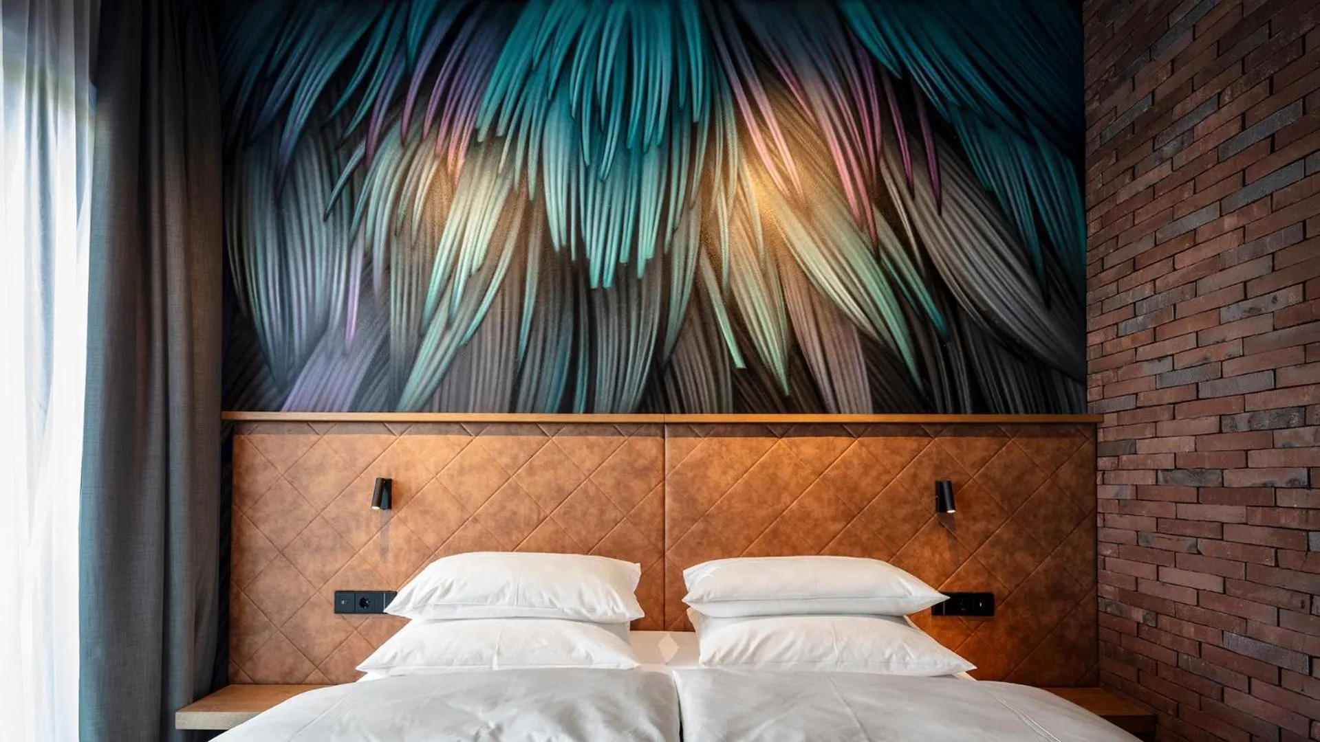 Bed in Liebesbier Urban Art & Smart Hotel