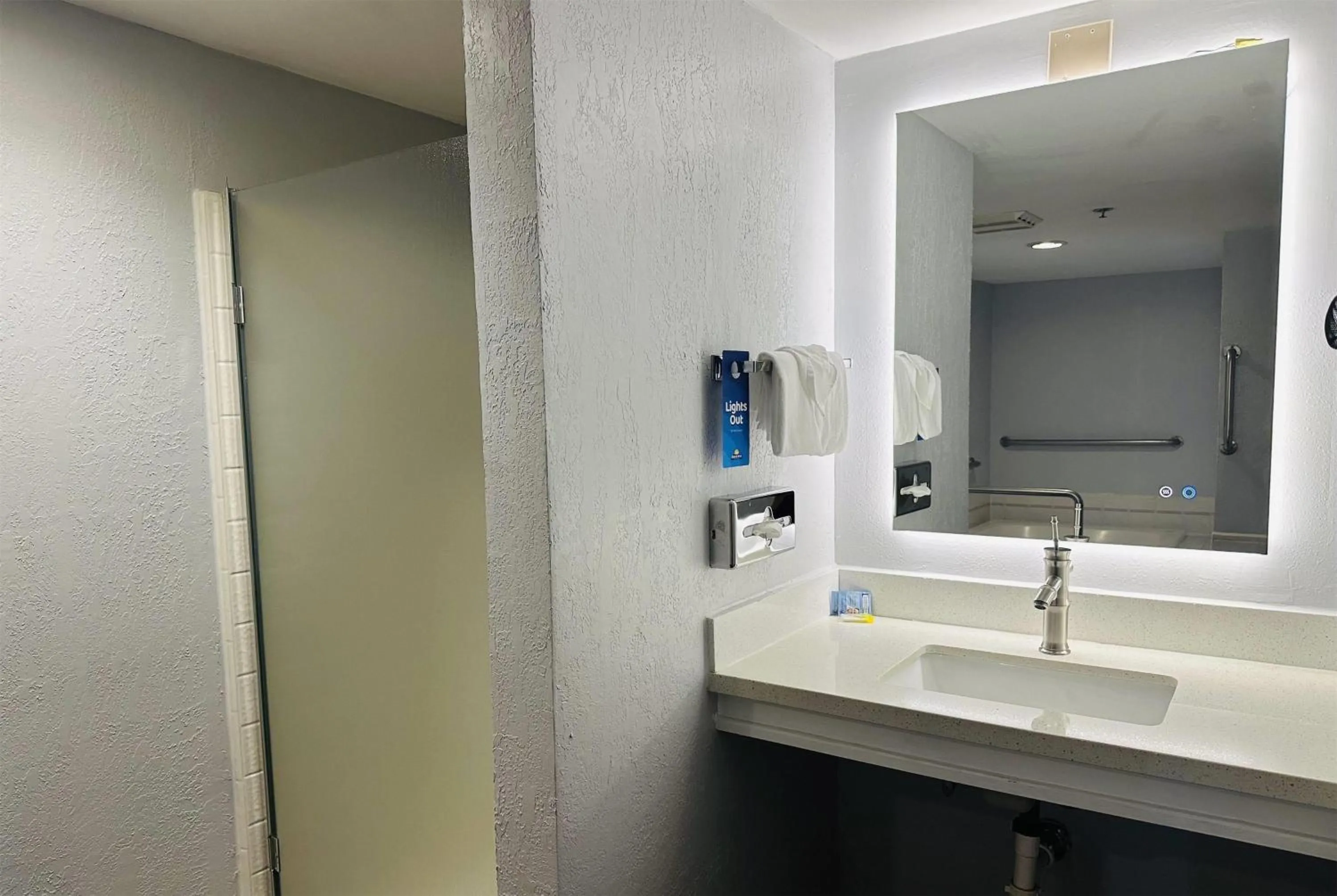 Bathroom in Days Inn by Wyndham Seatac Airport