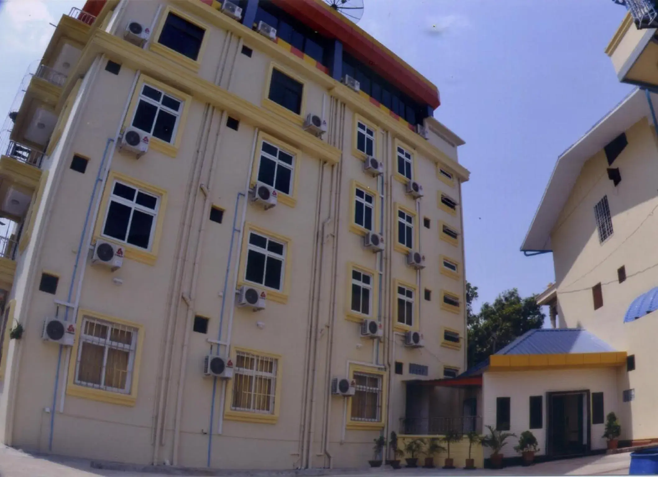 Property building in Hotel Shwe Eain Taw Property building in Hotel Shwe Eain Taw