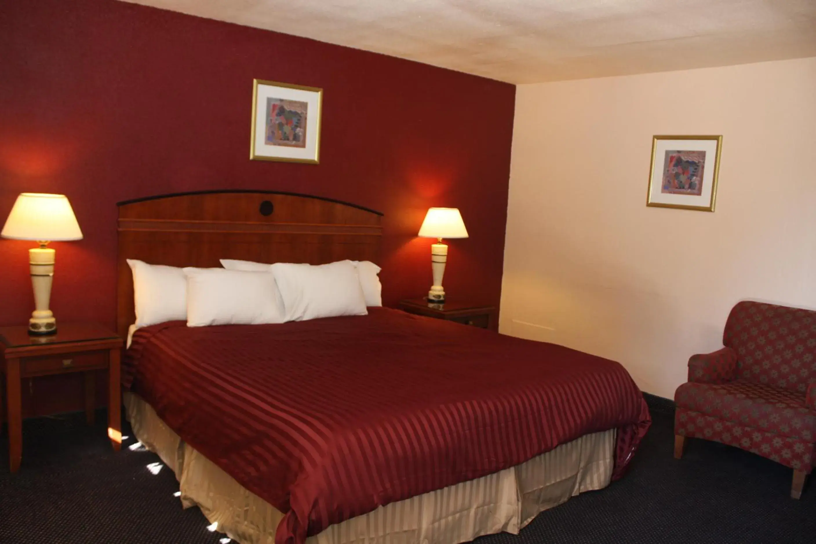 Bed in Budget Inn Bed in Budget Inn