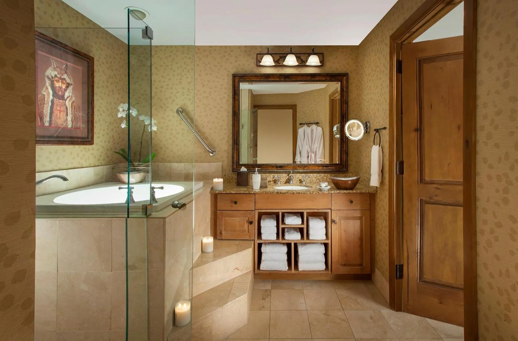 Bathroom in Snake River Lodge