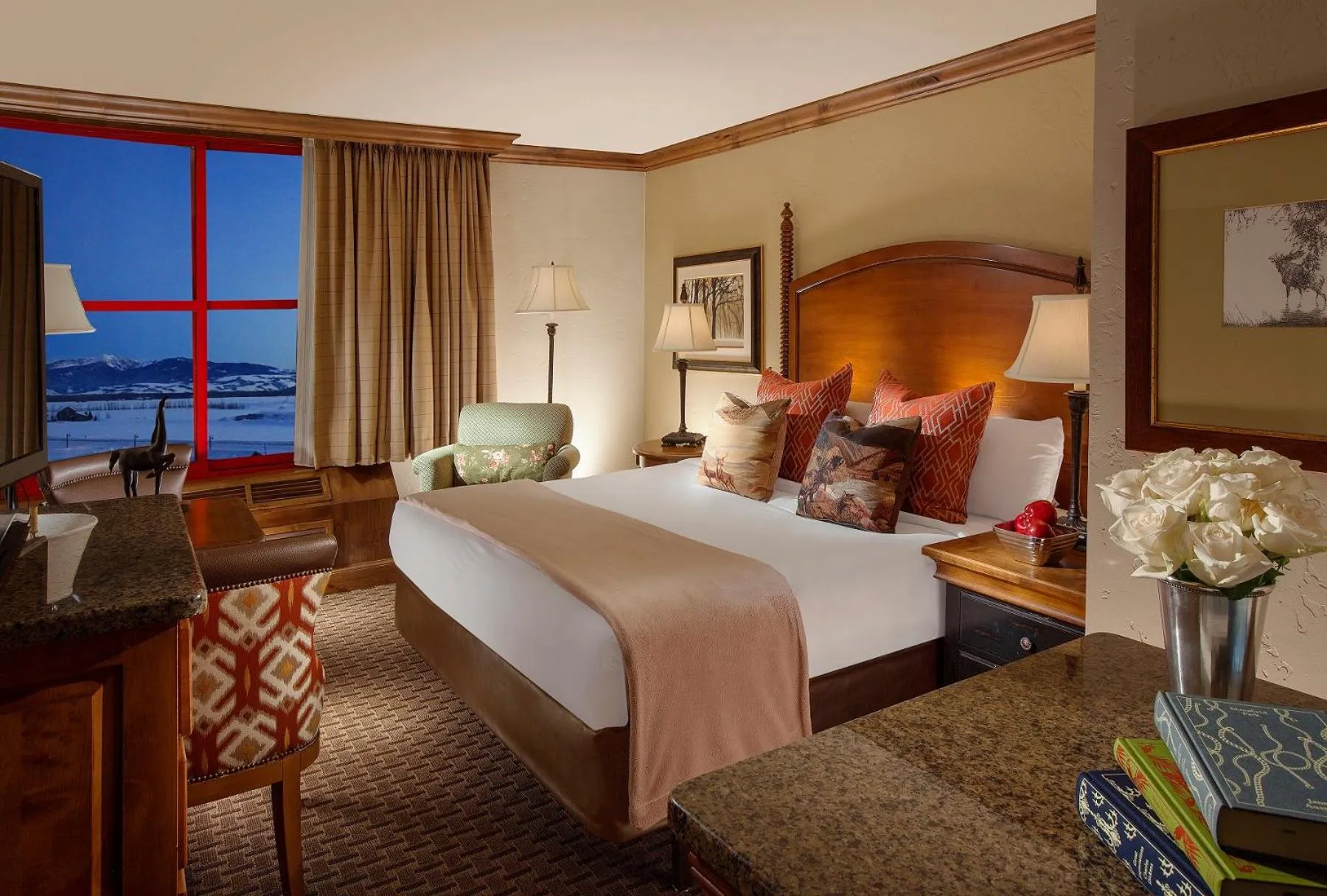 Bedroom, Bed in Snake River Lodge