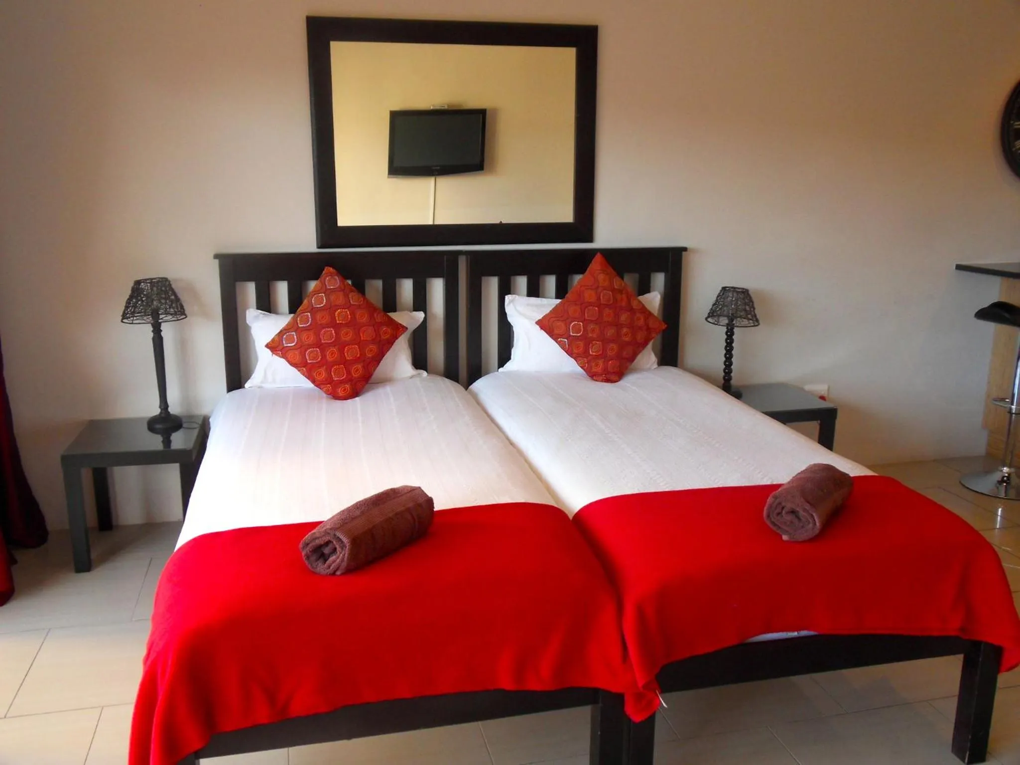 Photo of the whole room, Bed in Haus Holzapfel