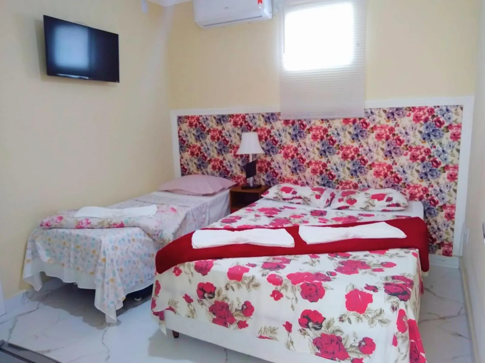 Bed in Pousada Cavalero