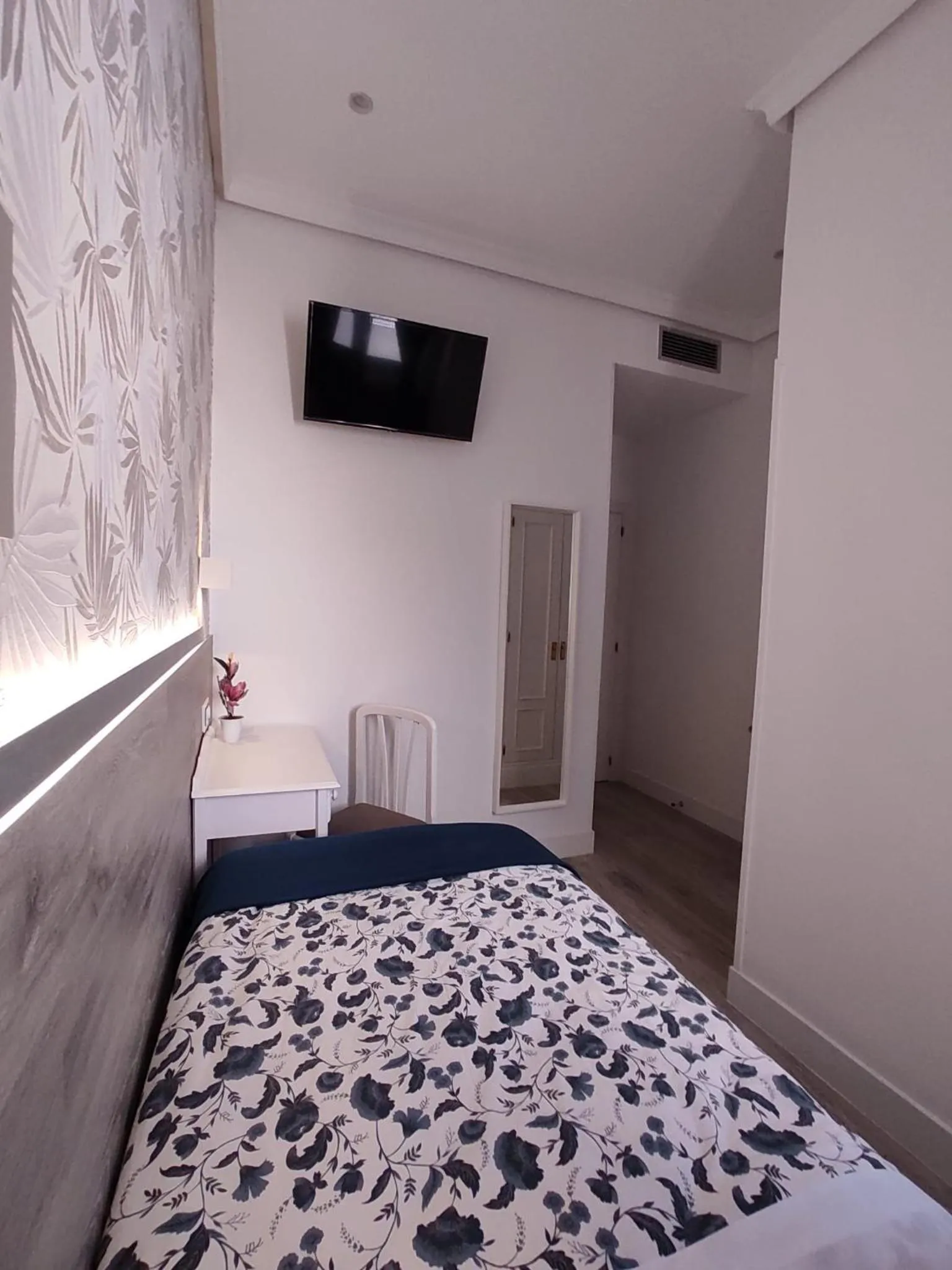 Bed in Hostal Alfaro