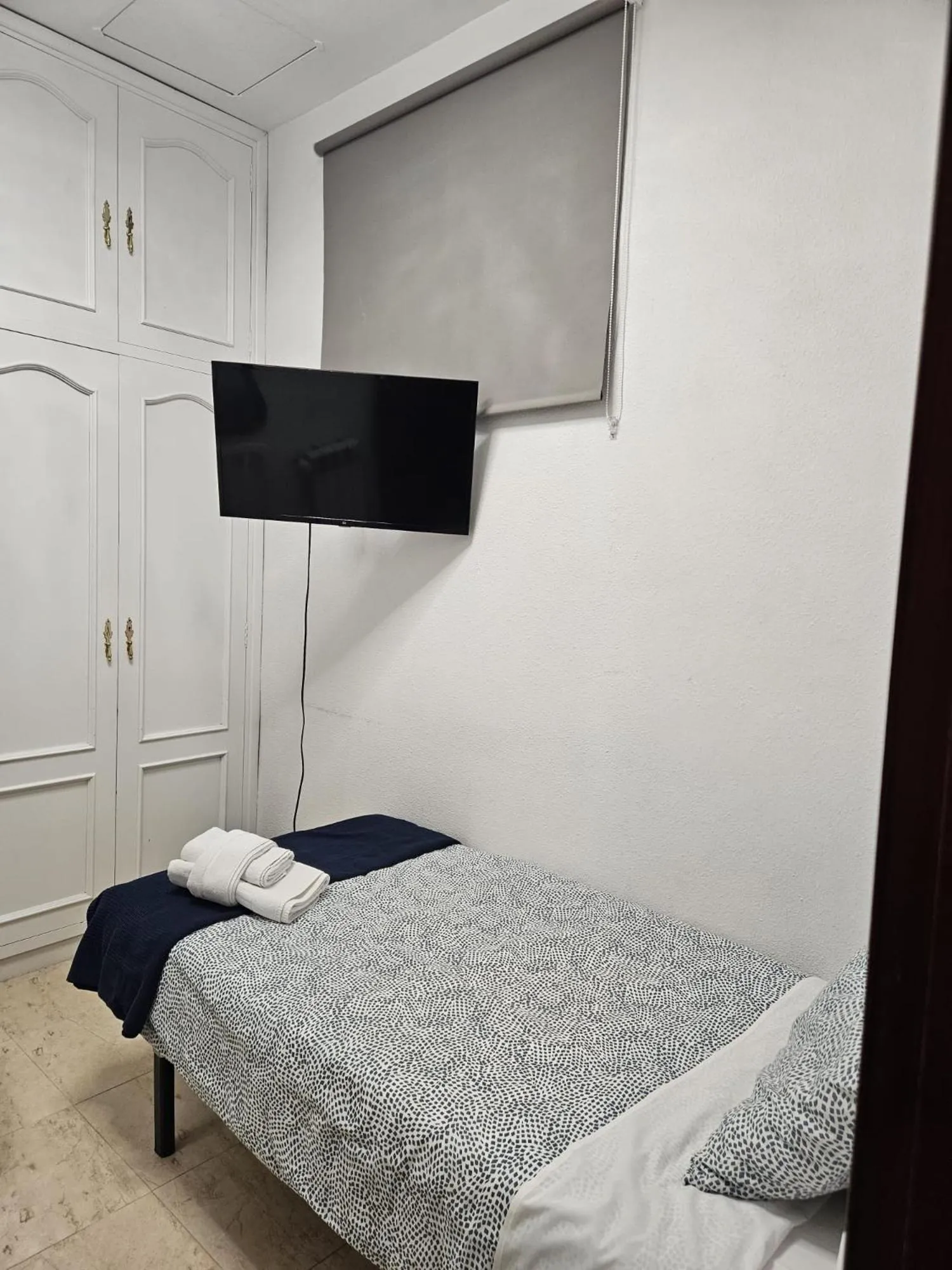 Bed in Hostal Alfaro