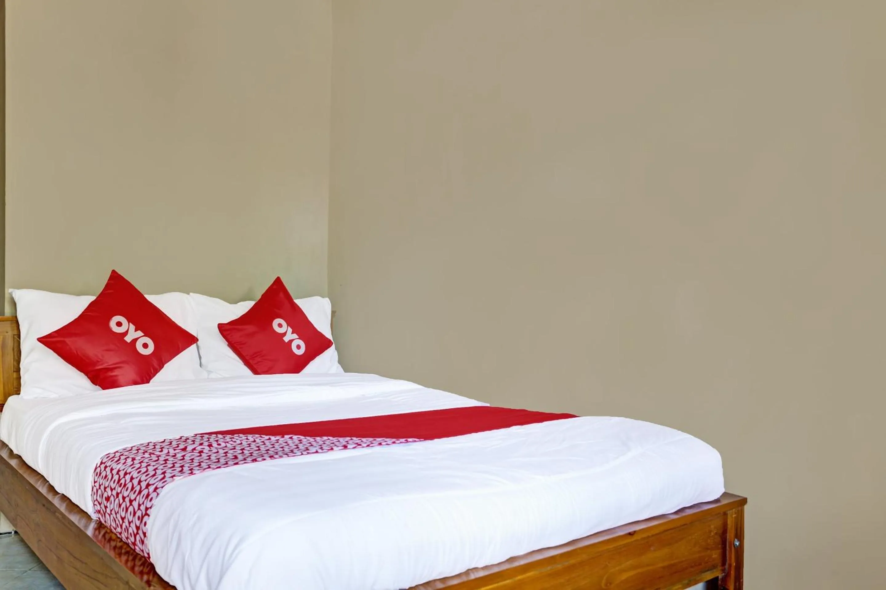 Bedroom in OYO 91261 Cita Suraya Homestay