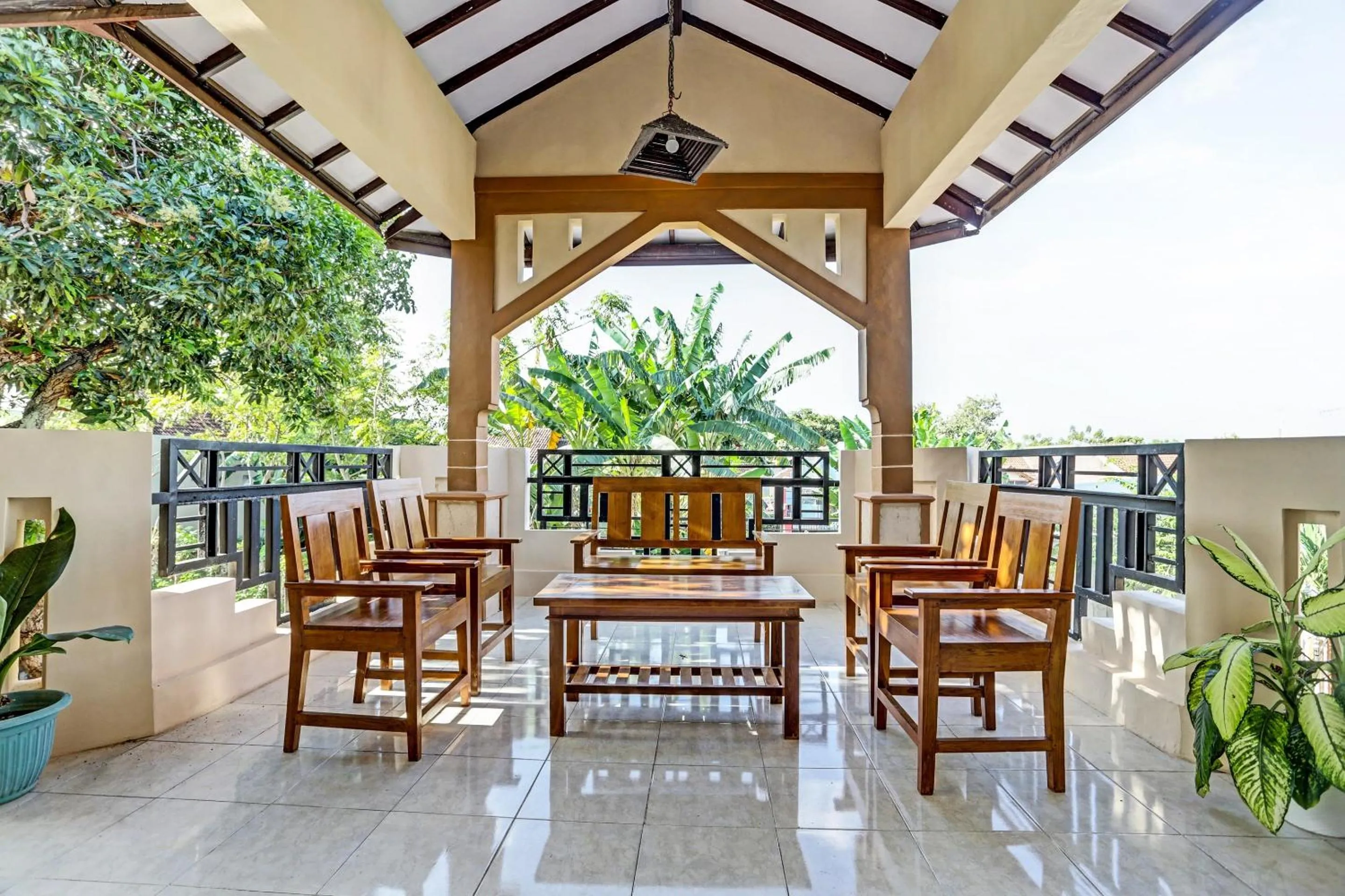 Lobby or reception in OYO 91261 Cita Suraya Homestay