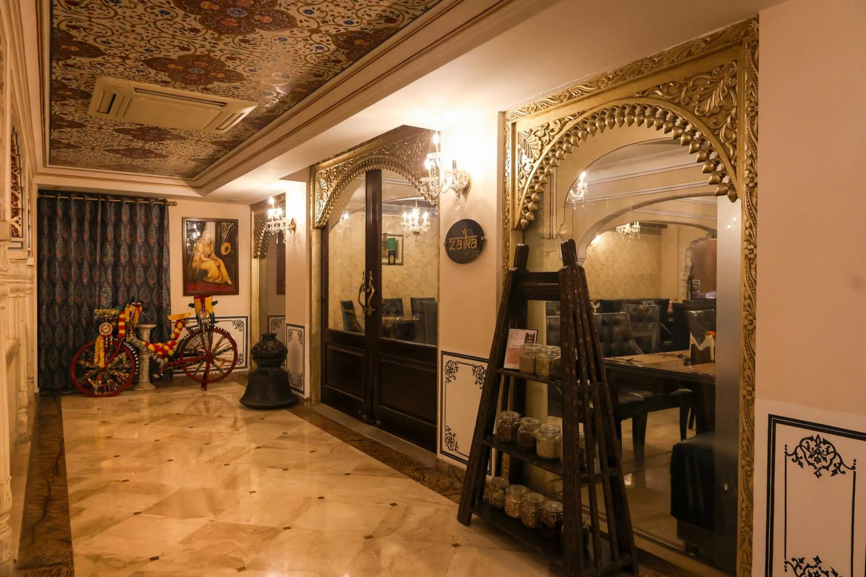 Restaurant/places to eat in WelcomHeritage Traditional Haveli