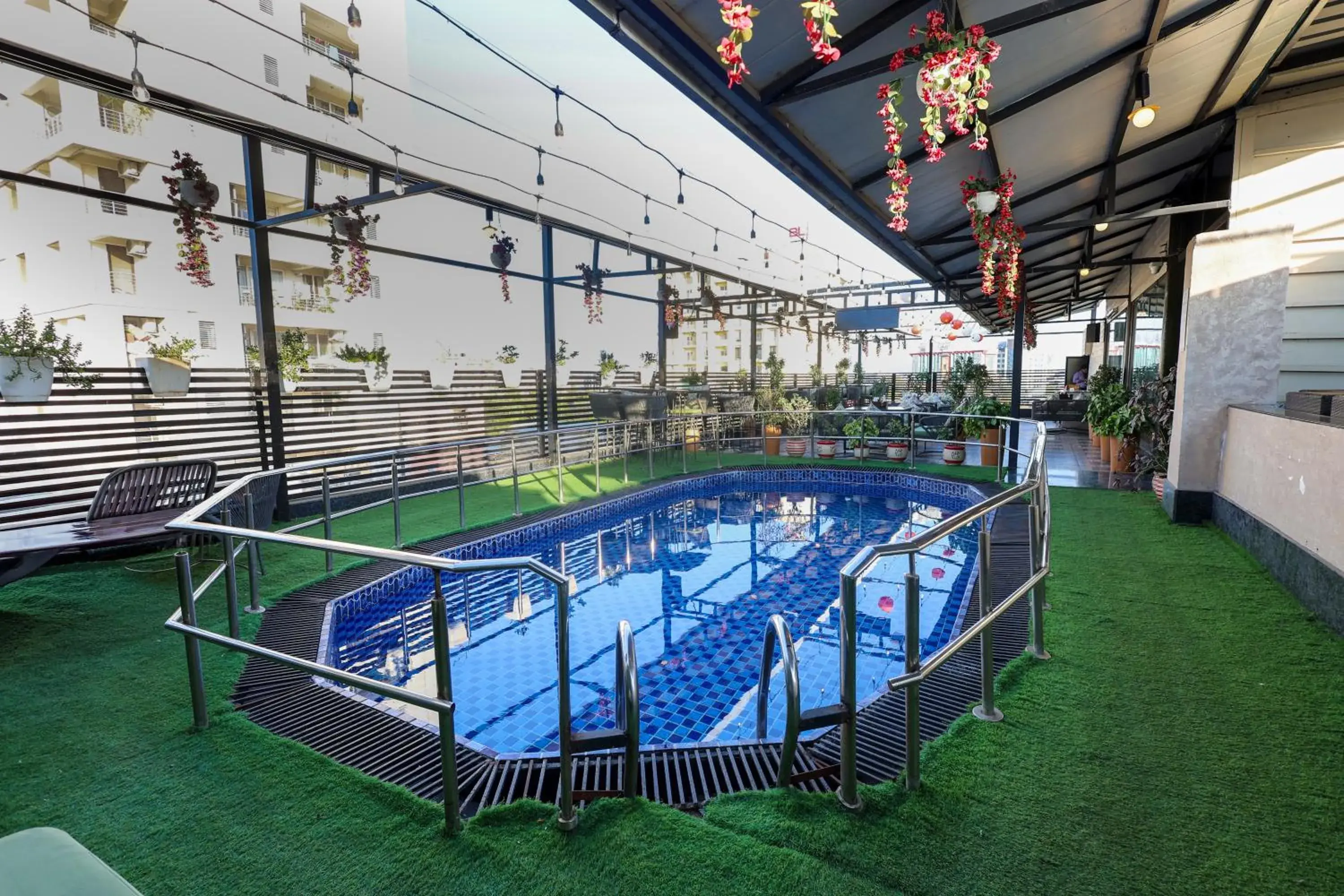 Swimming pool in WelcomHeritage Traditional Haveli Swimming pool in WelcomHeritage Traditional Haveli