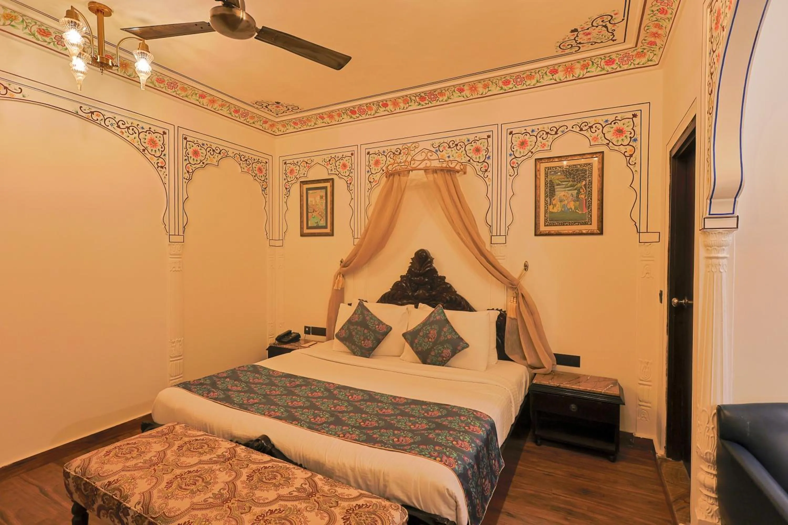 Bedroom, Bed in WelcomHeritage Traditional Haveli