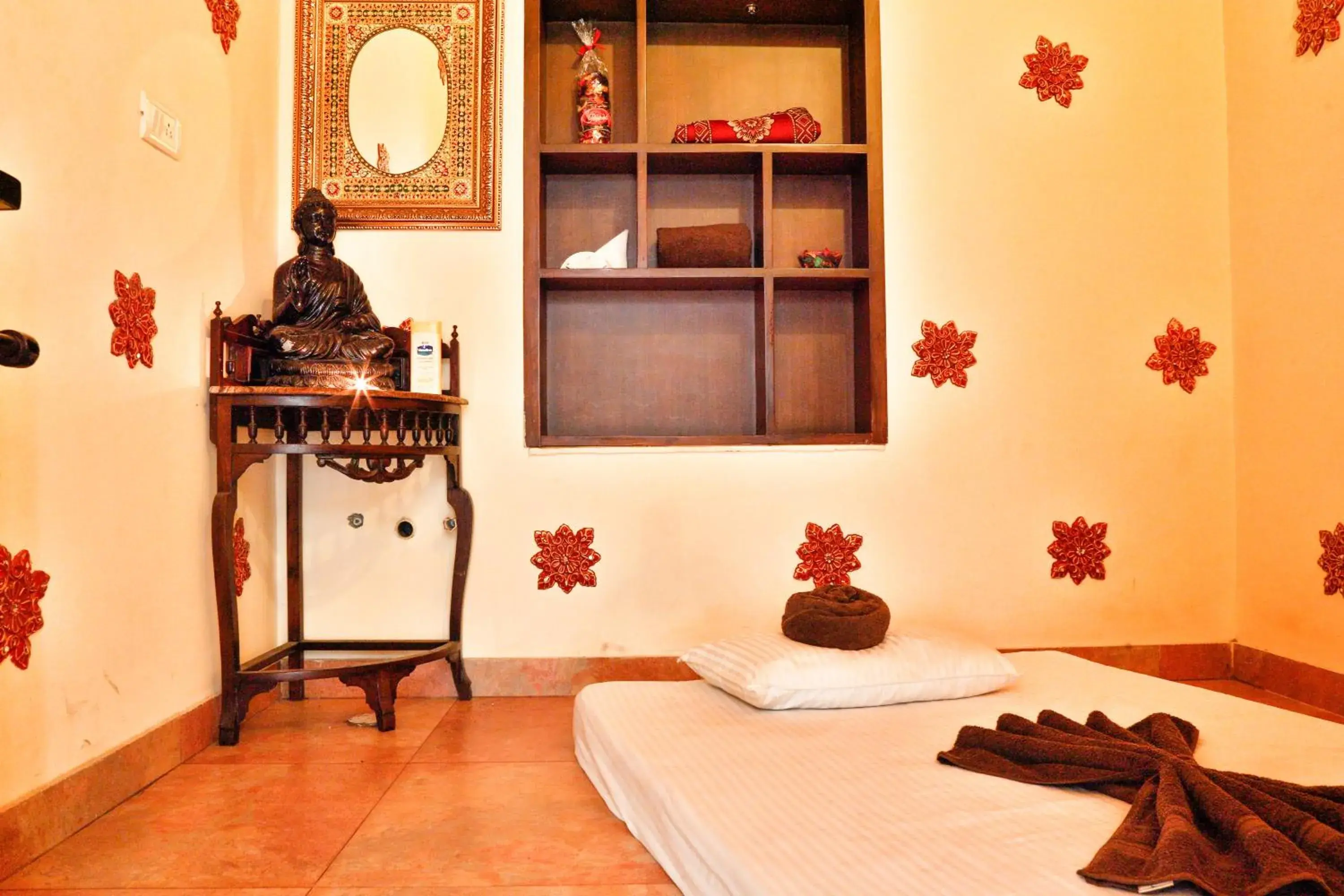 Spa and wellness centre/facilities in WelcomHeritage Traditional Haveli Spa and wellness centre/facilities in WelcomHeritage Traditional Haveli
