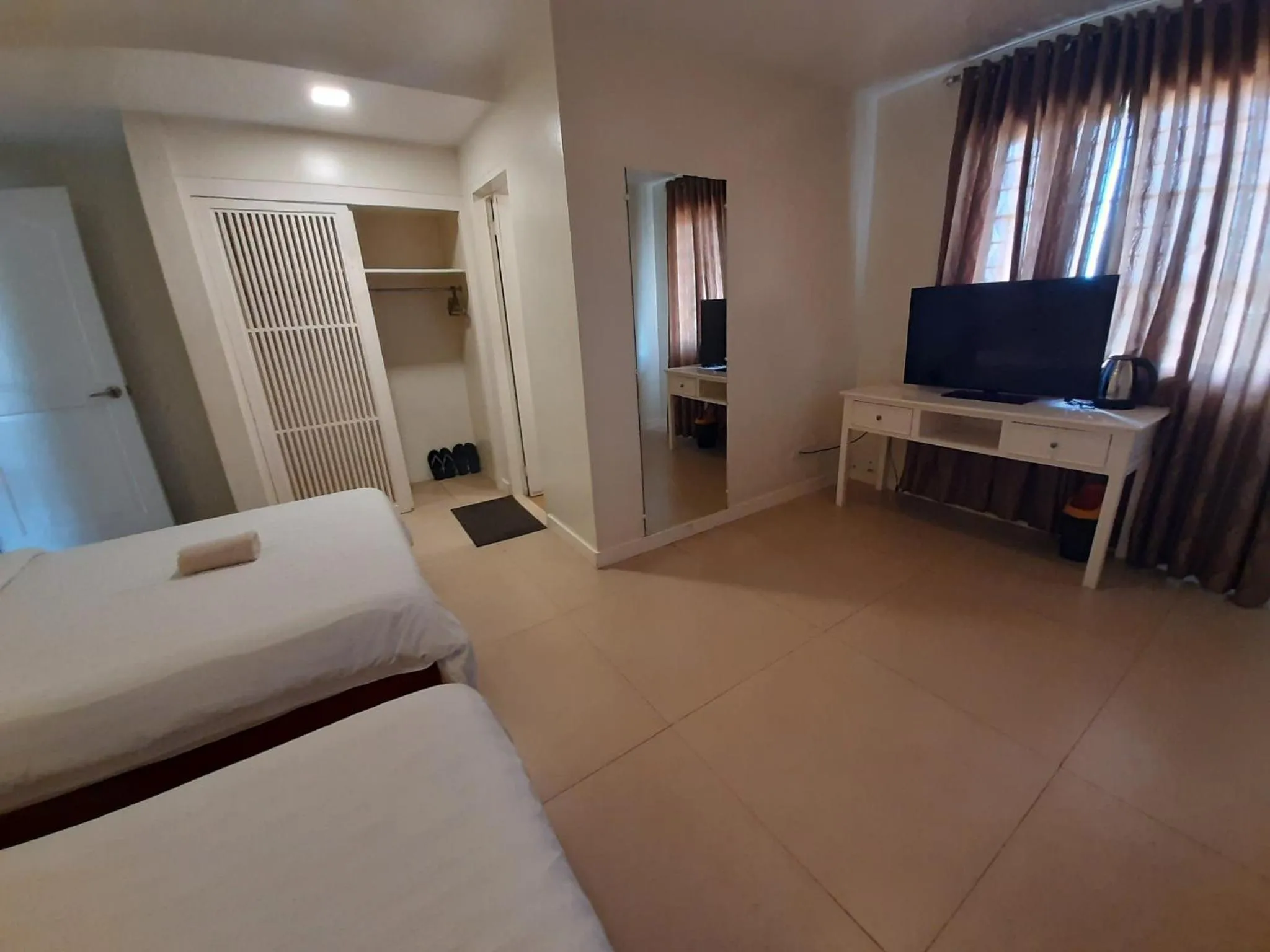 Bed in RedDoorz at Balatas Magsaysay Road Naga City