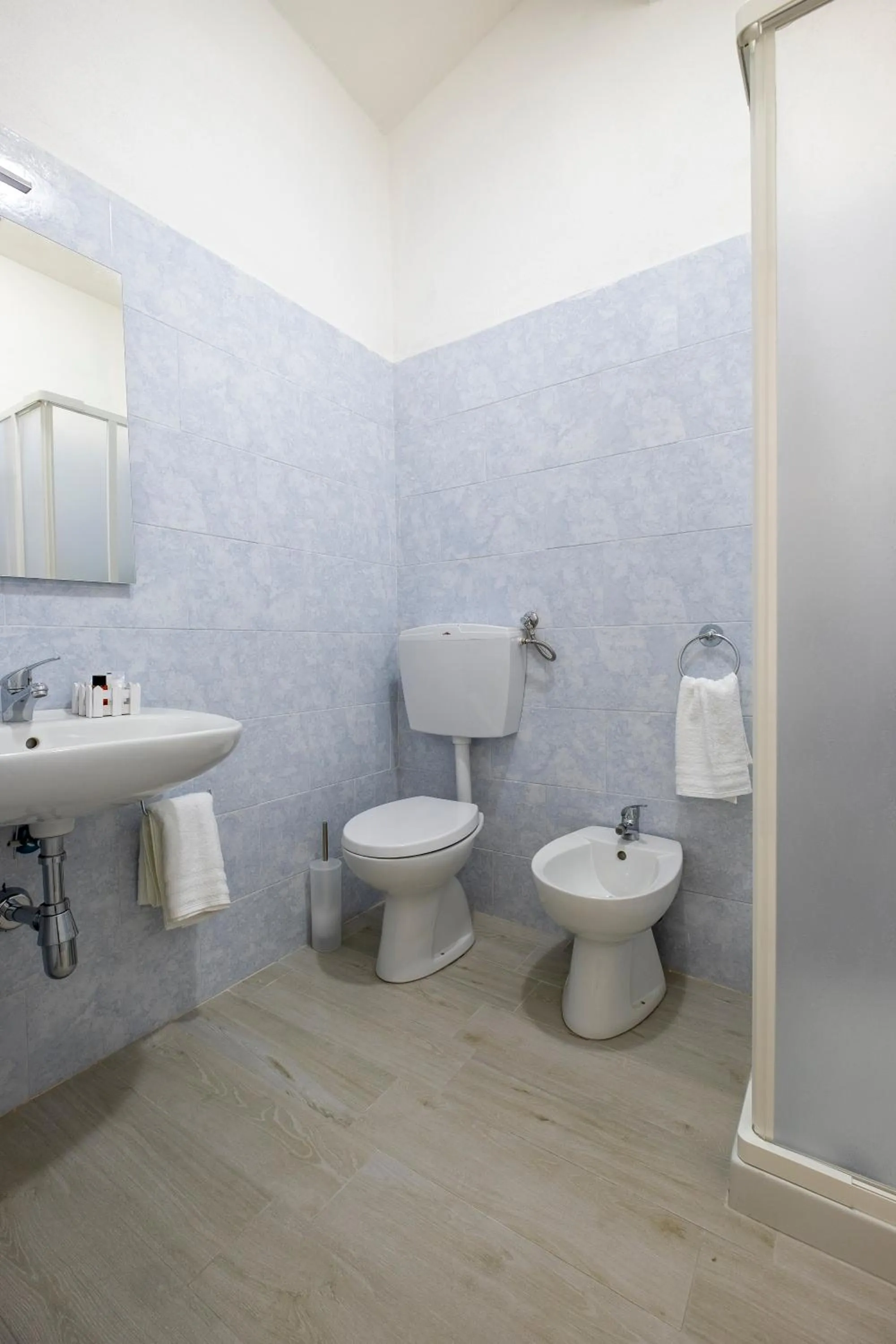 Shower in Hotel Soleo