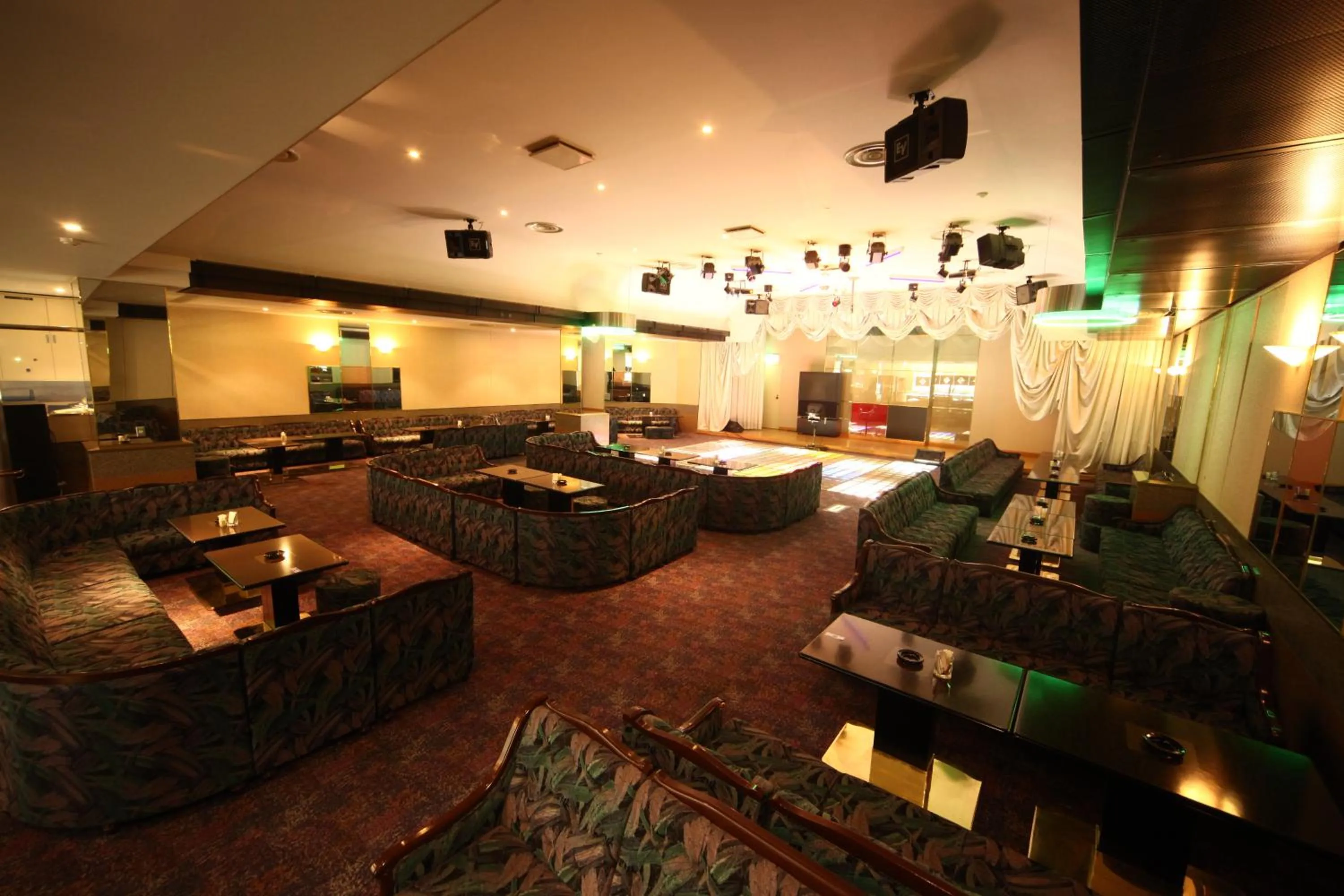 Lounge or bar in Hotel Towadaso