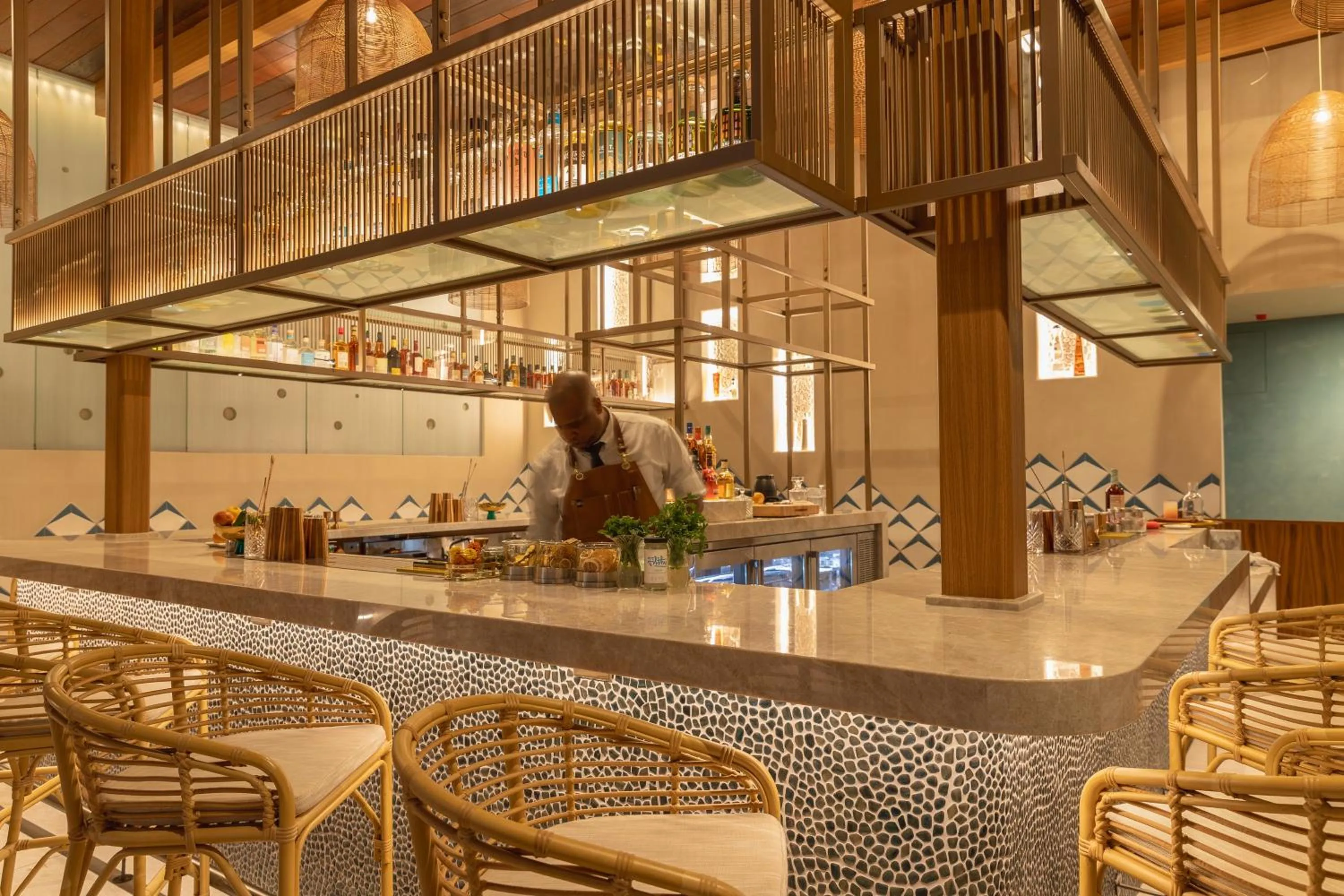 Restaurant/places to eat in The Delphi Downtown LA