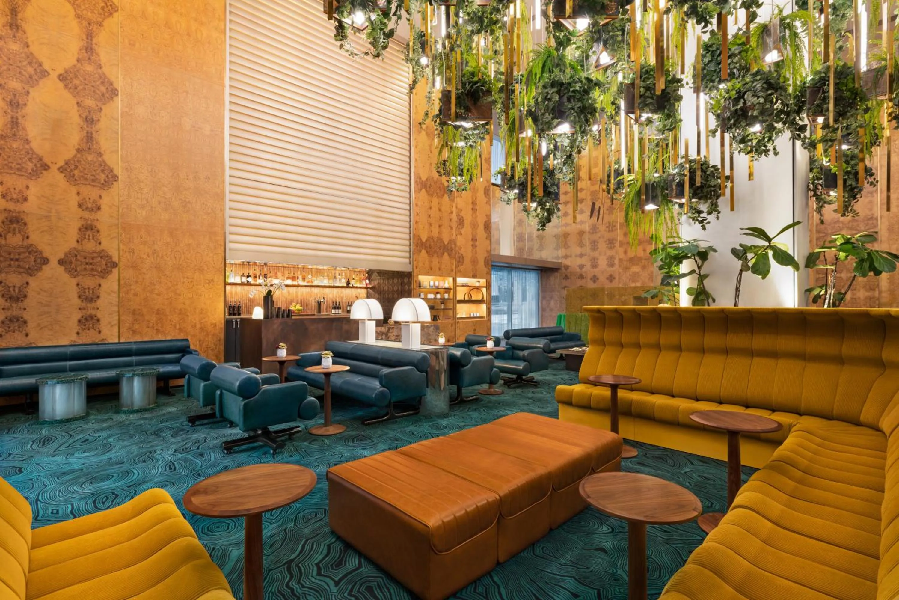 Restaurant/places to eat in The Delphi Downtown LA