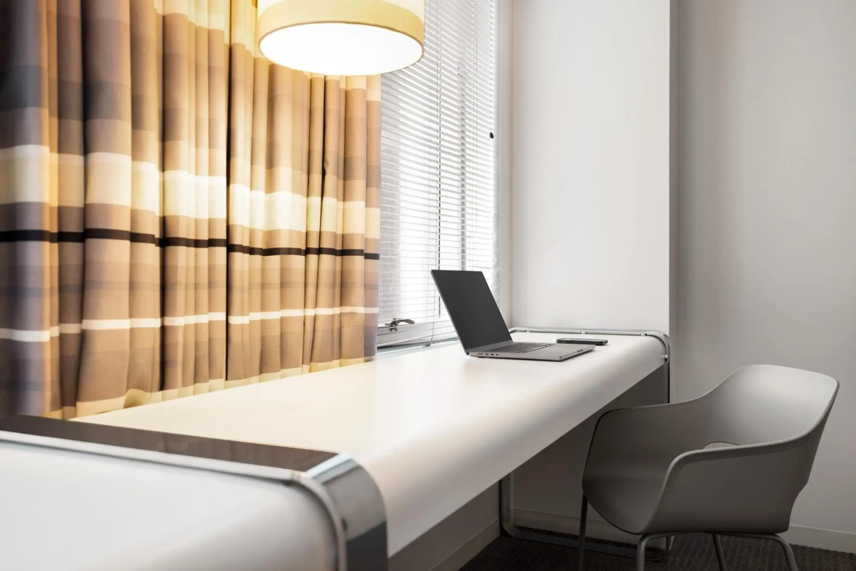 Bedroom in The Delphi Downtown LA Bedroom in The Delphi Downtown LA