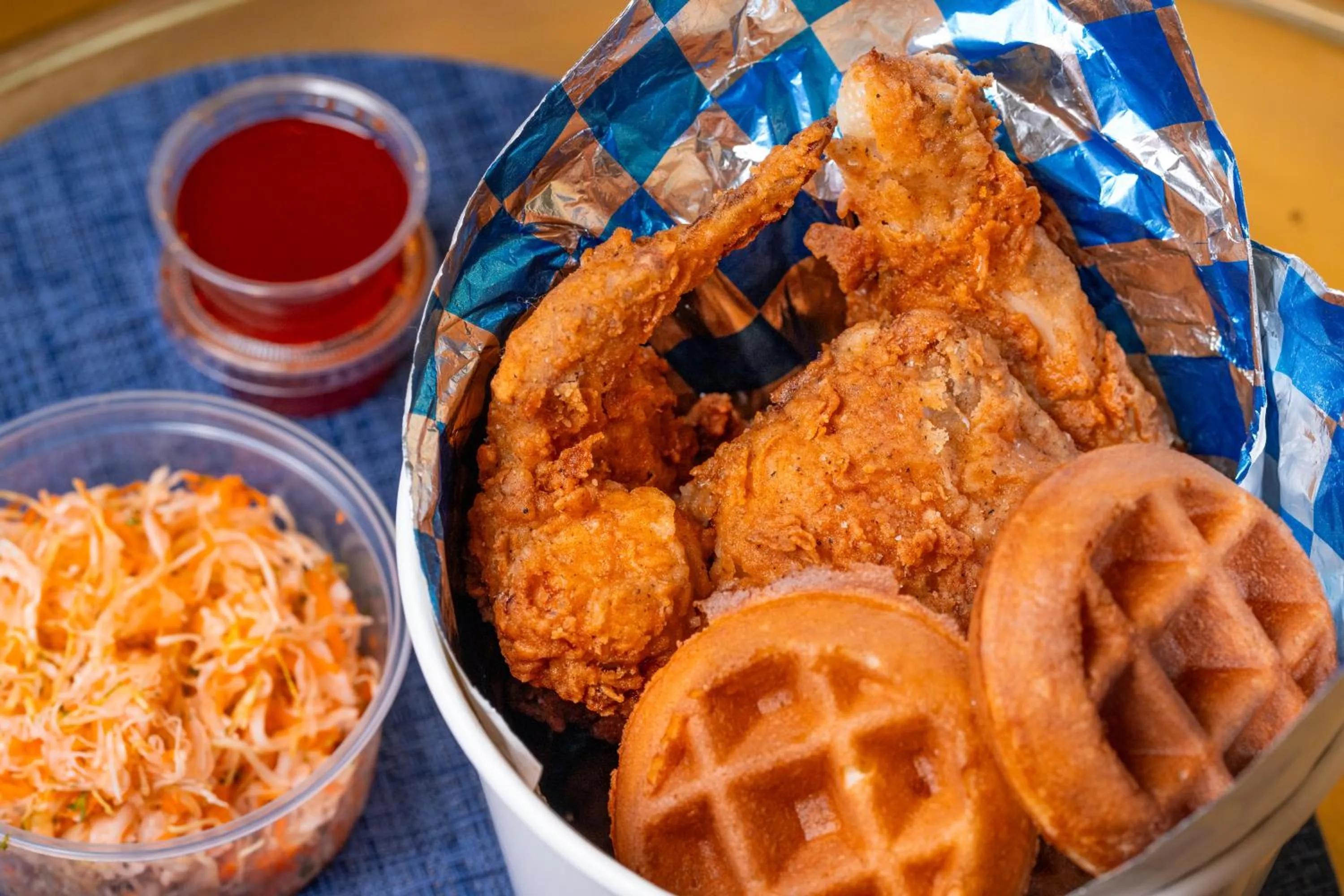 Restaurant/places to eat in The Delphi Downtown LA