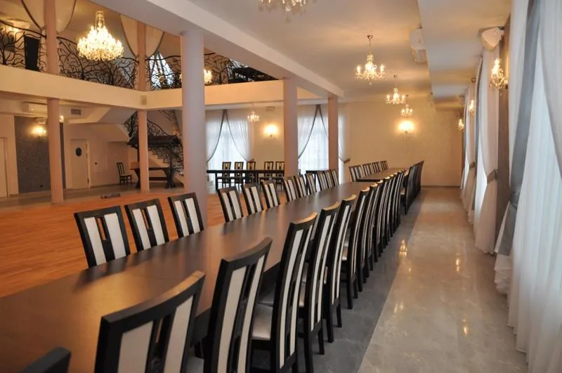 Business facilities in Villa Szamocin