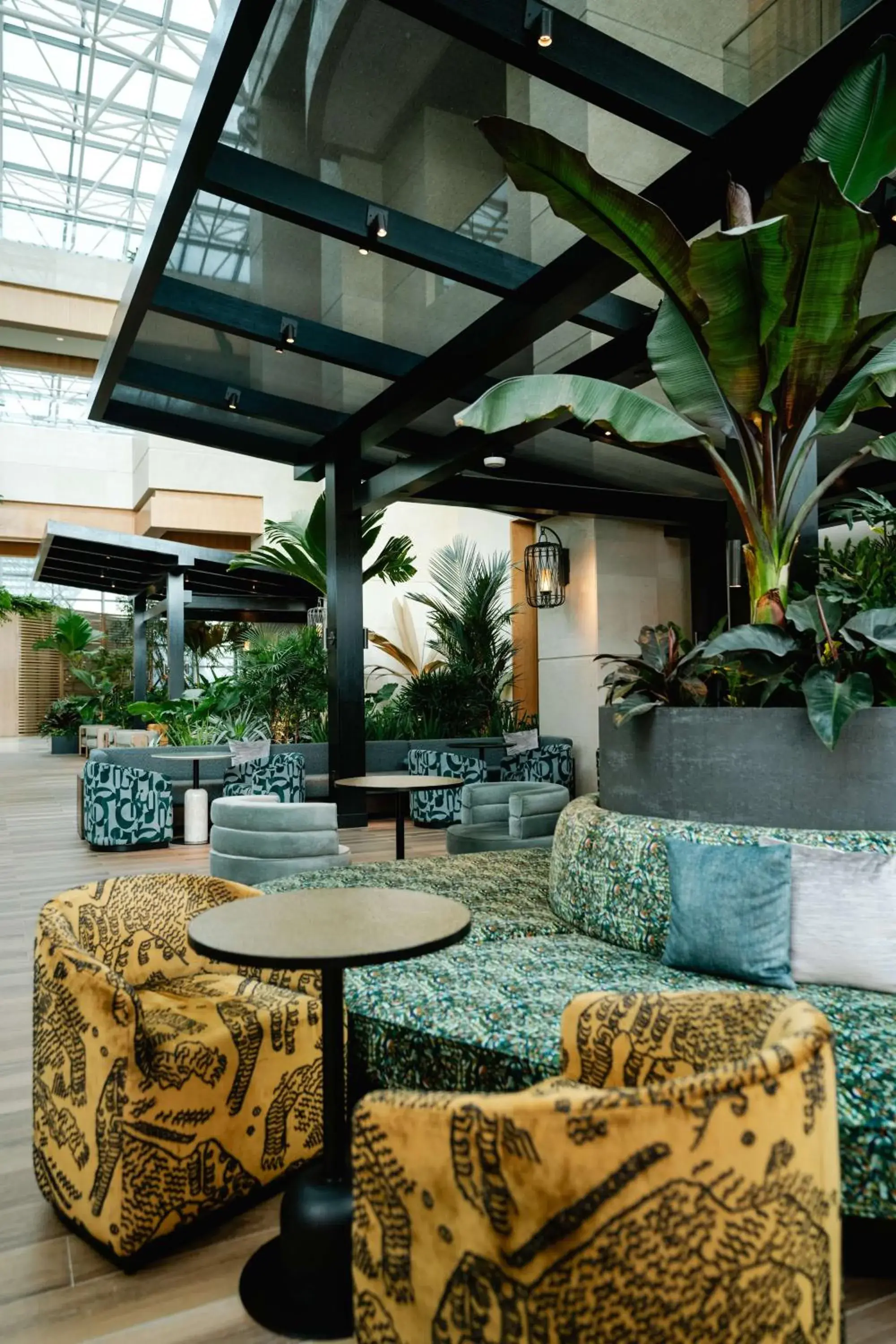 Lobby or reception in The Diplomat Beach Resort Hollywood, Curio Collection by Hilton Lobby or reception in The Diplomat Beach Resort Hollywood, Curio Collection by Hilton