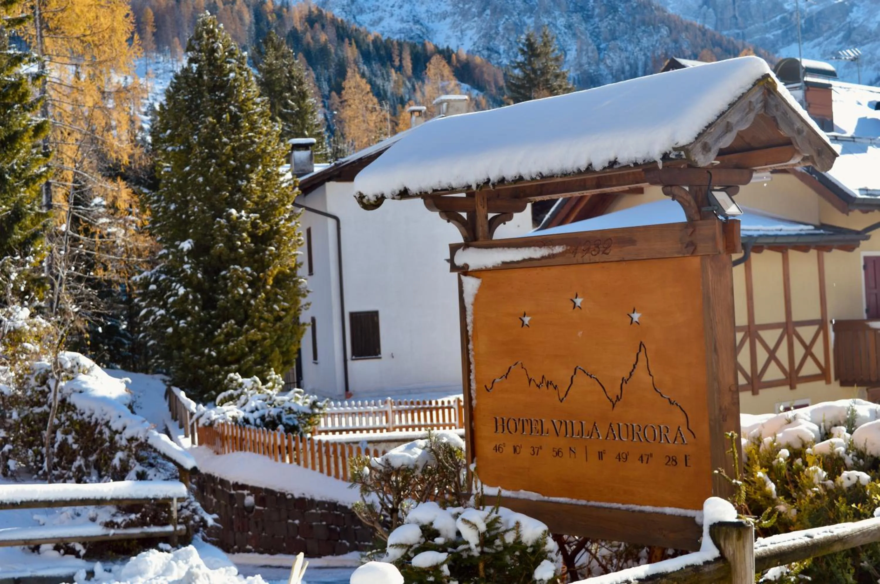 Property building in Hotel Villa Aurora