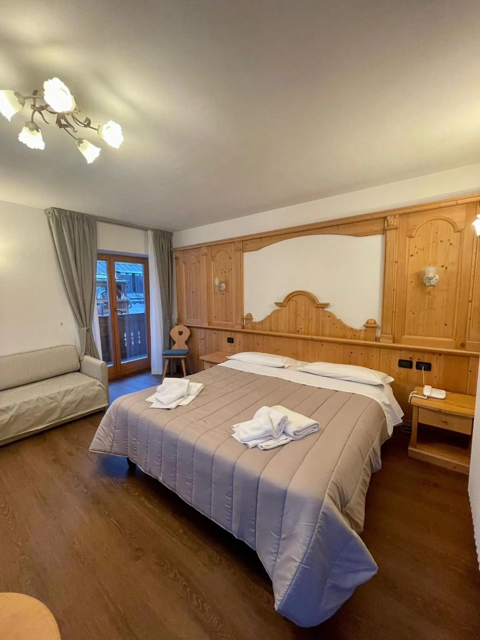 Bedroom, Bed in Hotel Villa Aurora