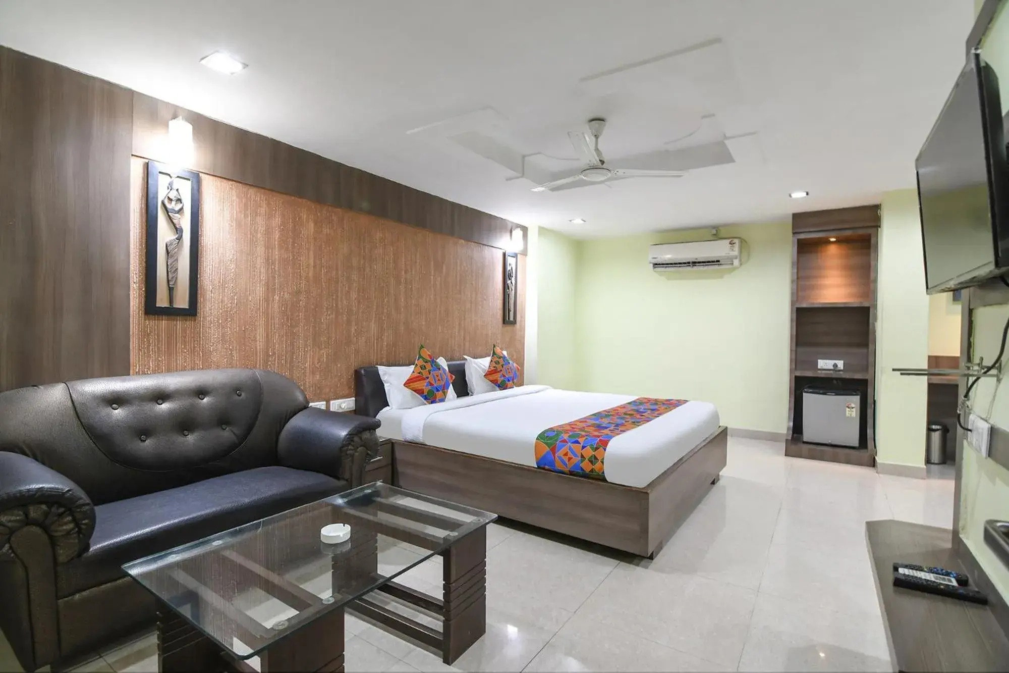 Bed in FabHotel Raj Residency II Bed in FabHotel Raj Residency II