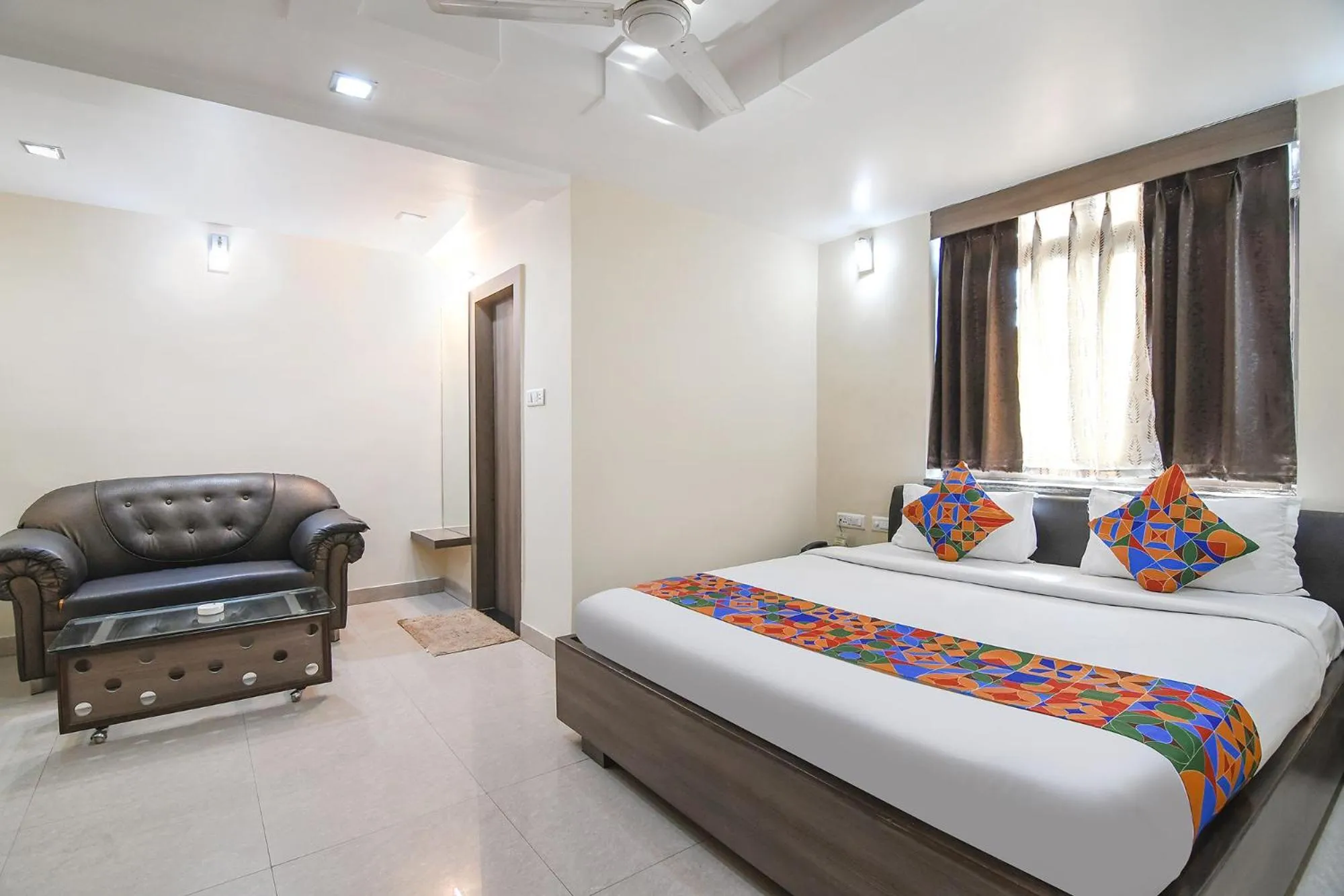 Bed in Via Raj Residency II