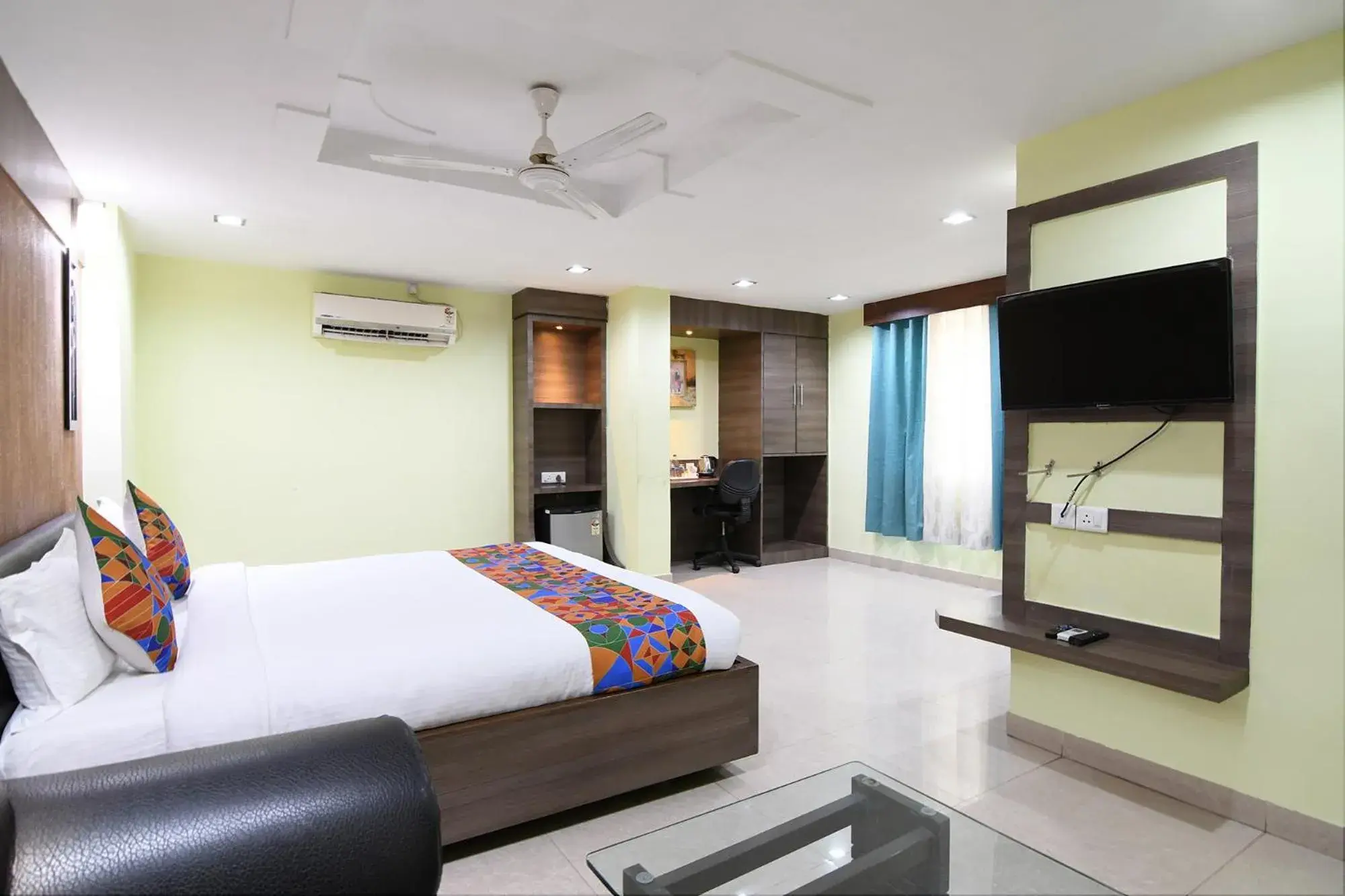 Bed in FabHotel Raj Residency II Bed in FabHotel Raj Residency II
