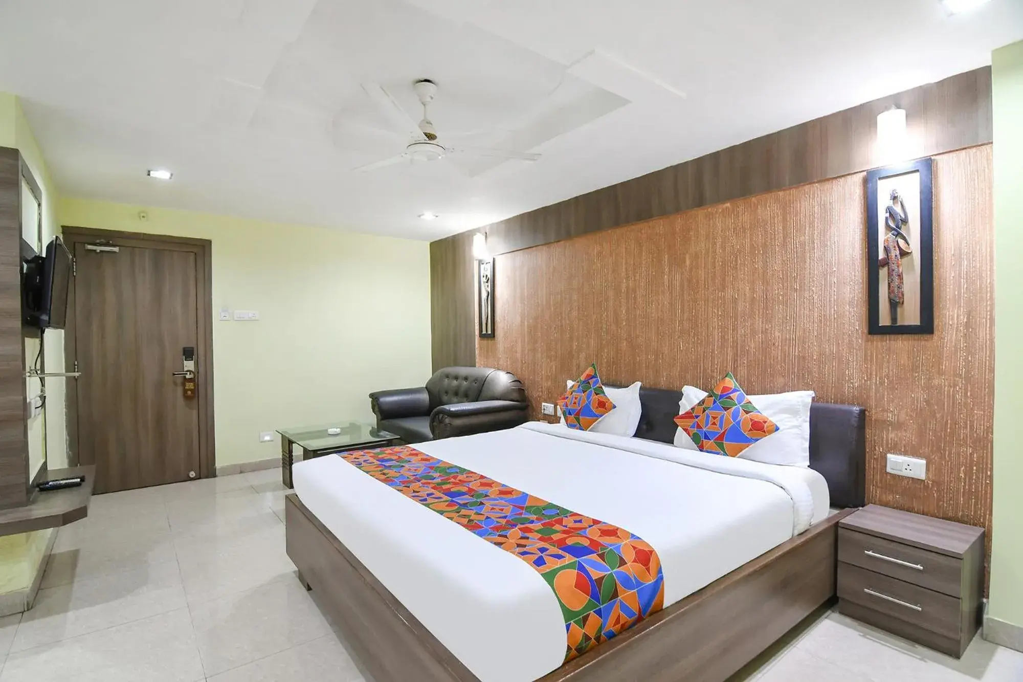 Bed in FabHotel Raj Residency II Bed in FabHotel Raj Residency II