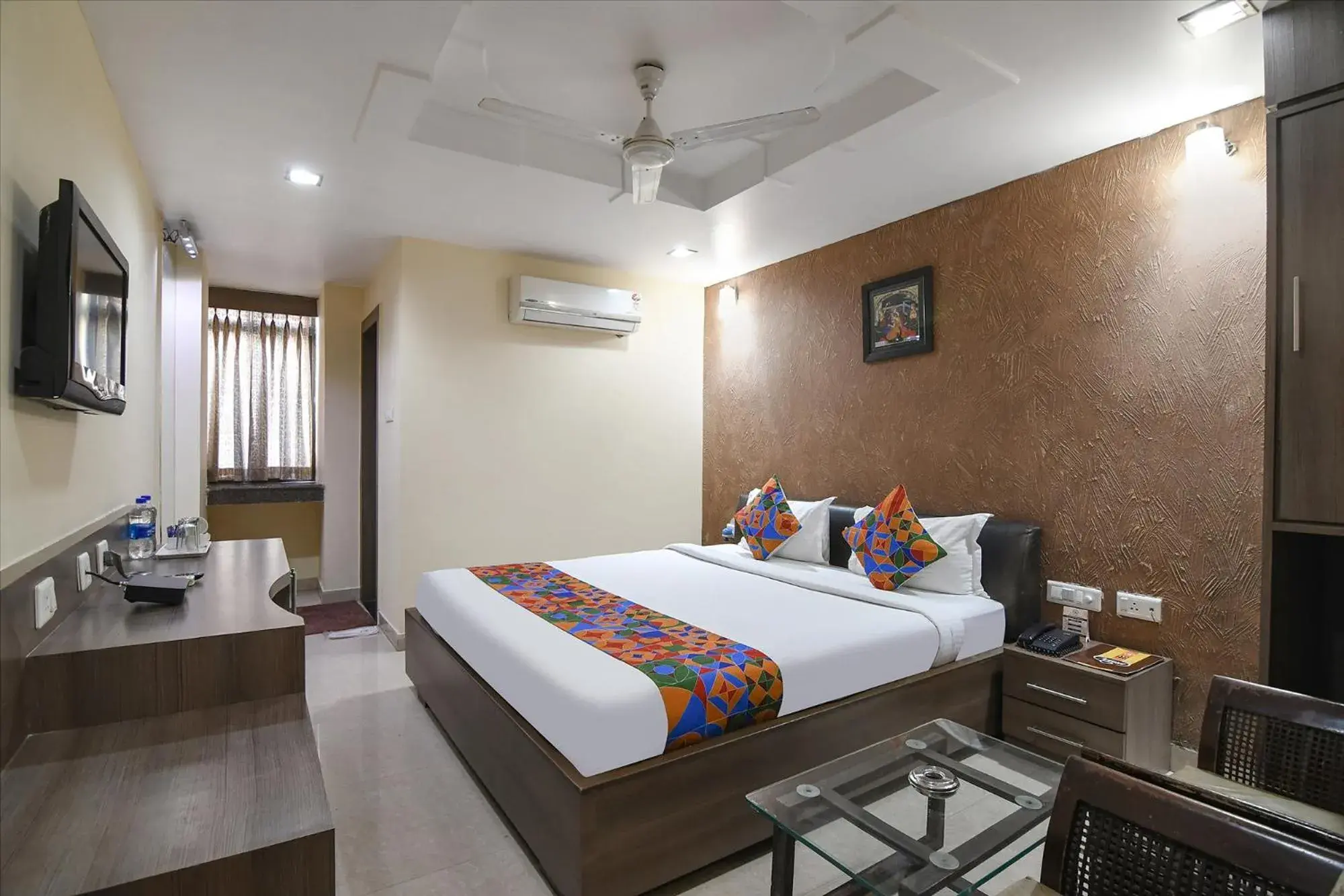 Bed in FabHotel Raj Residency II Bed in FabHotel Raj Residency II