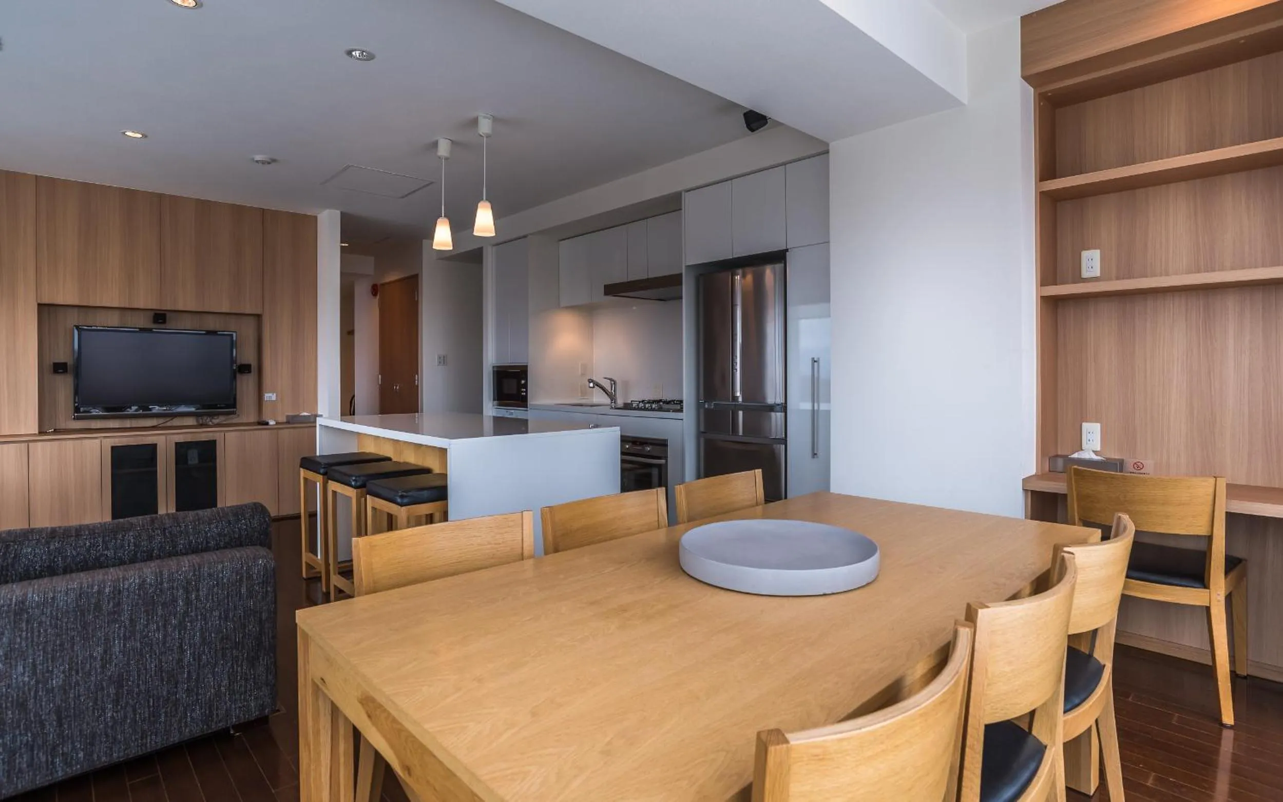 Kitchen or kitchenette in Snow Crystal