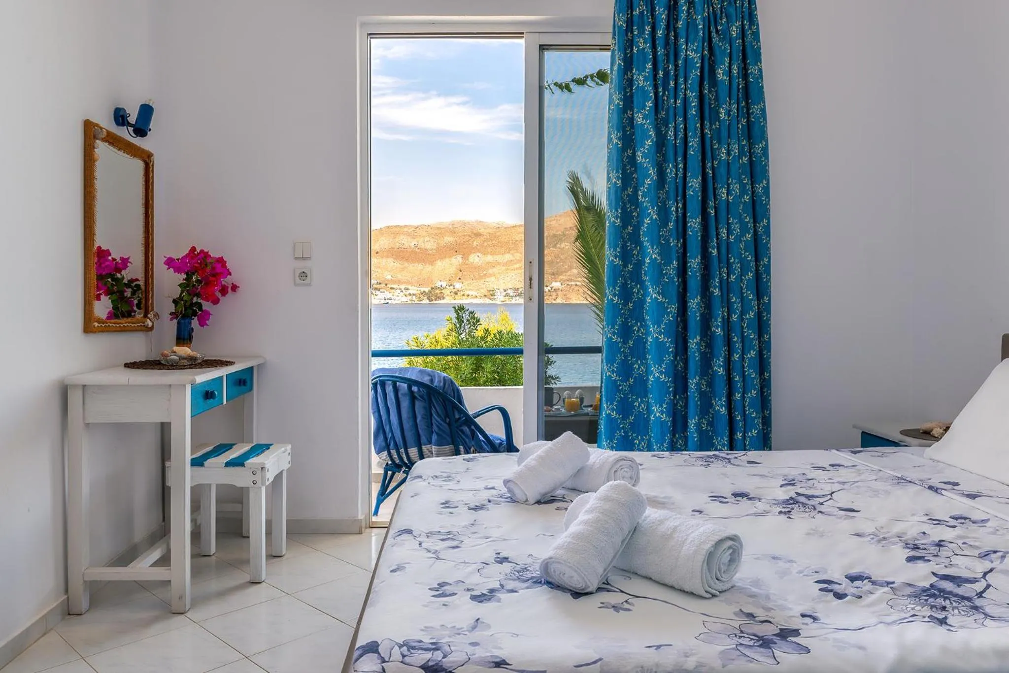 Bed in Antoniadi Rooms