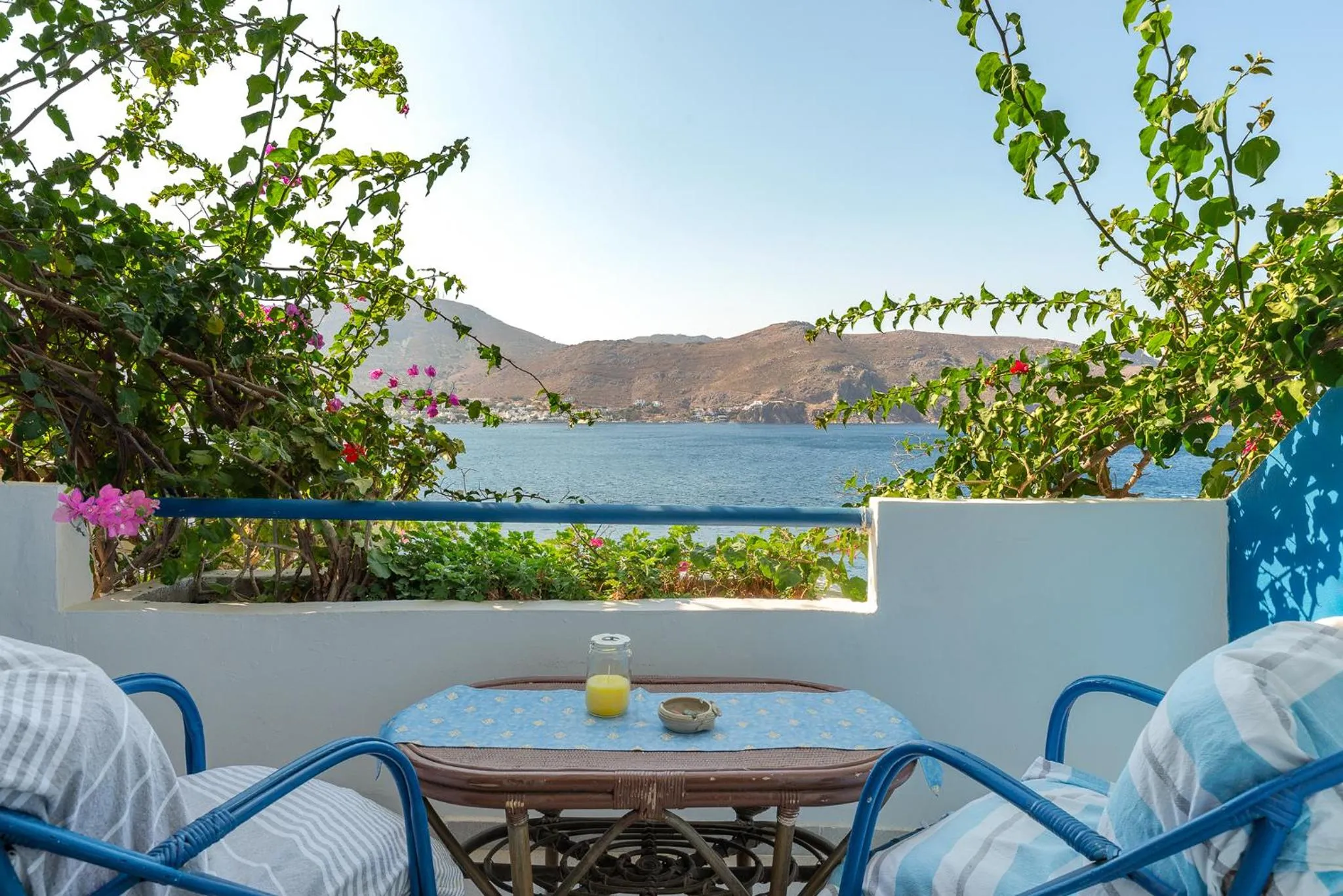 Summer in Antoniadi Rooms