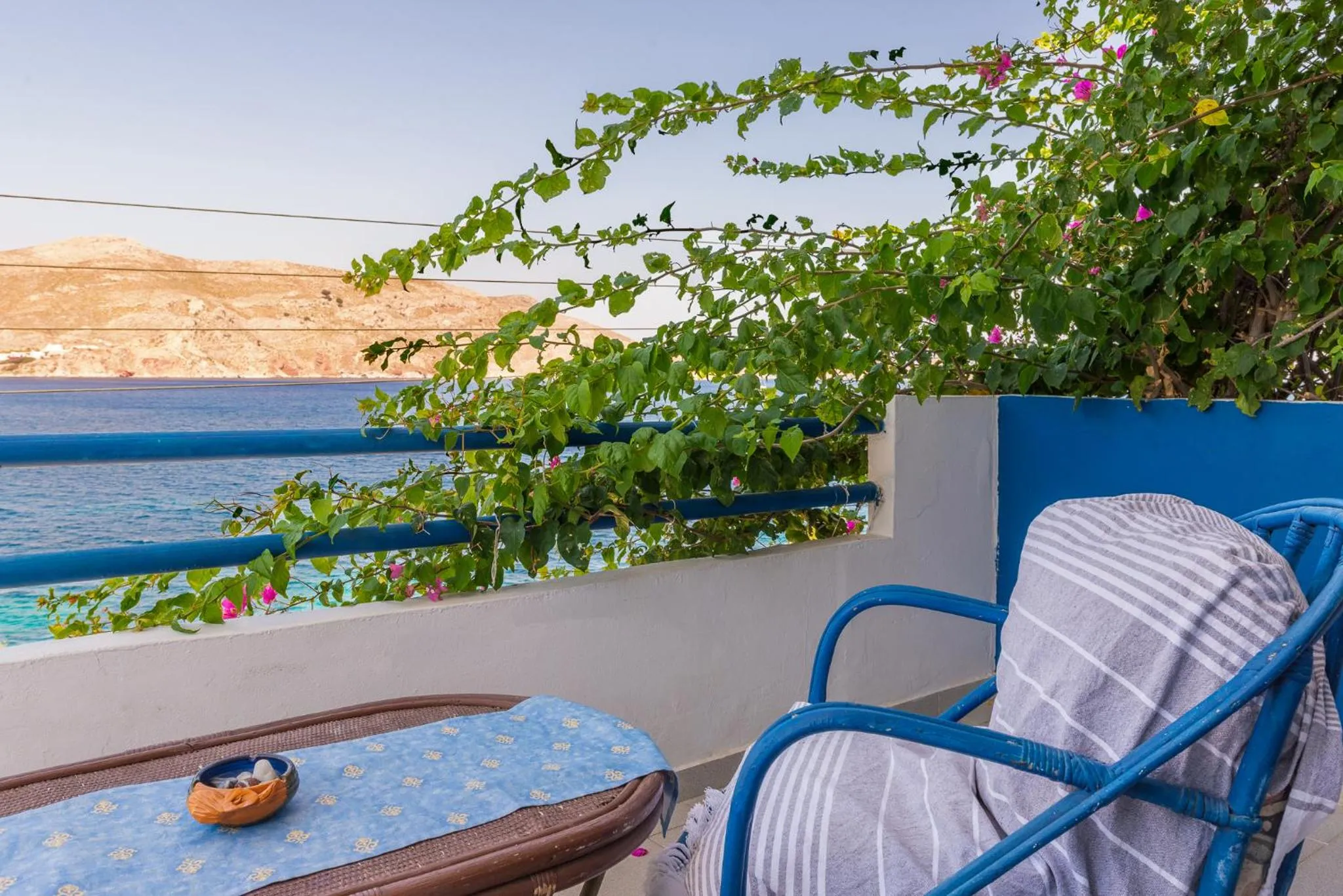 Summer in Antoniadi Rooms