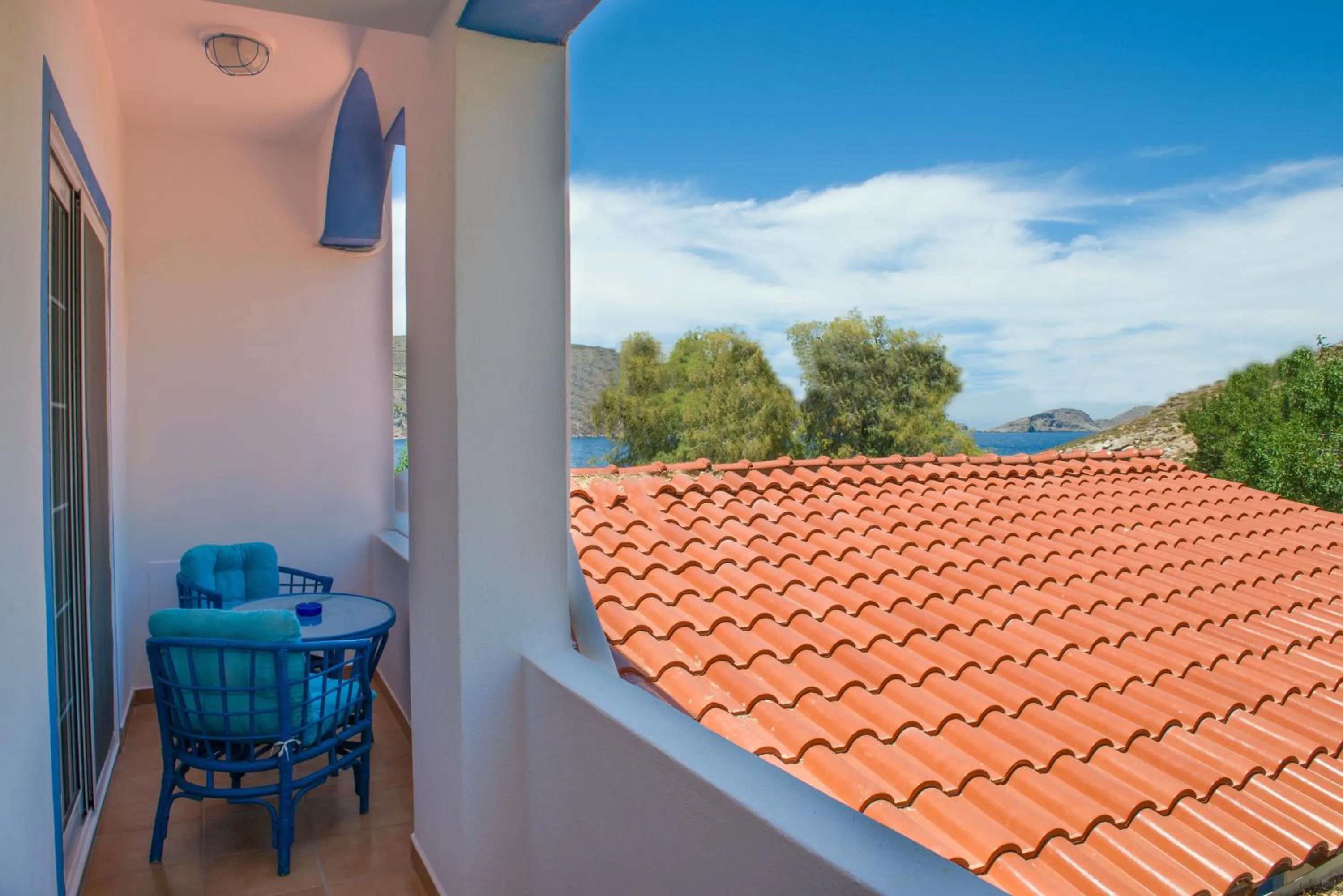 Faros Rooms