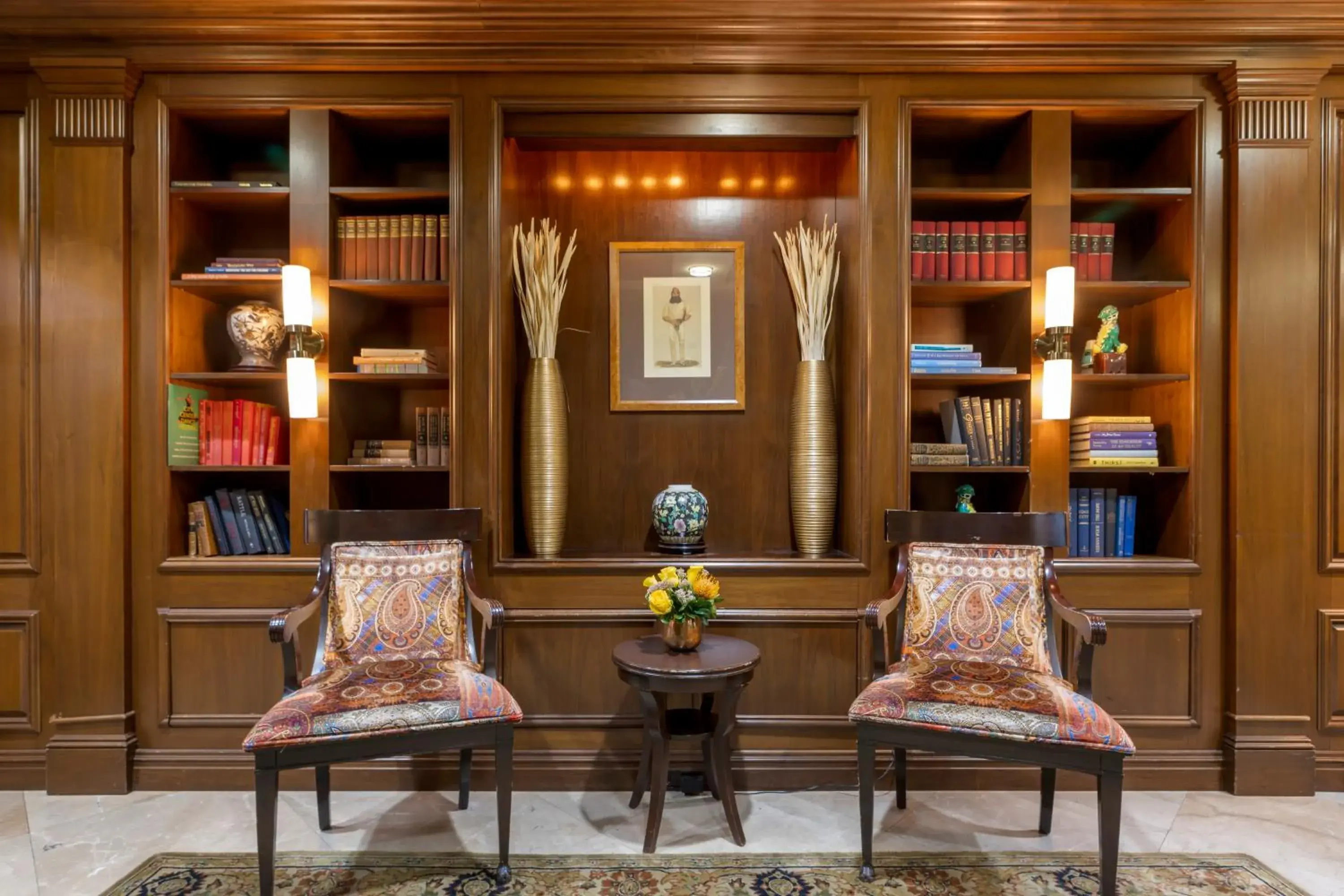 Lobby or reception in The Blakely by LuxUrban Lobby or reception in The Blakely by LuxUrban