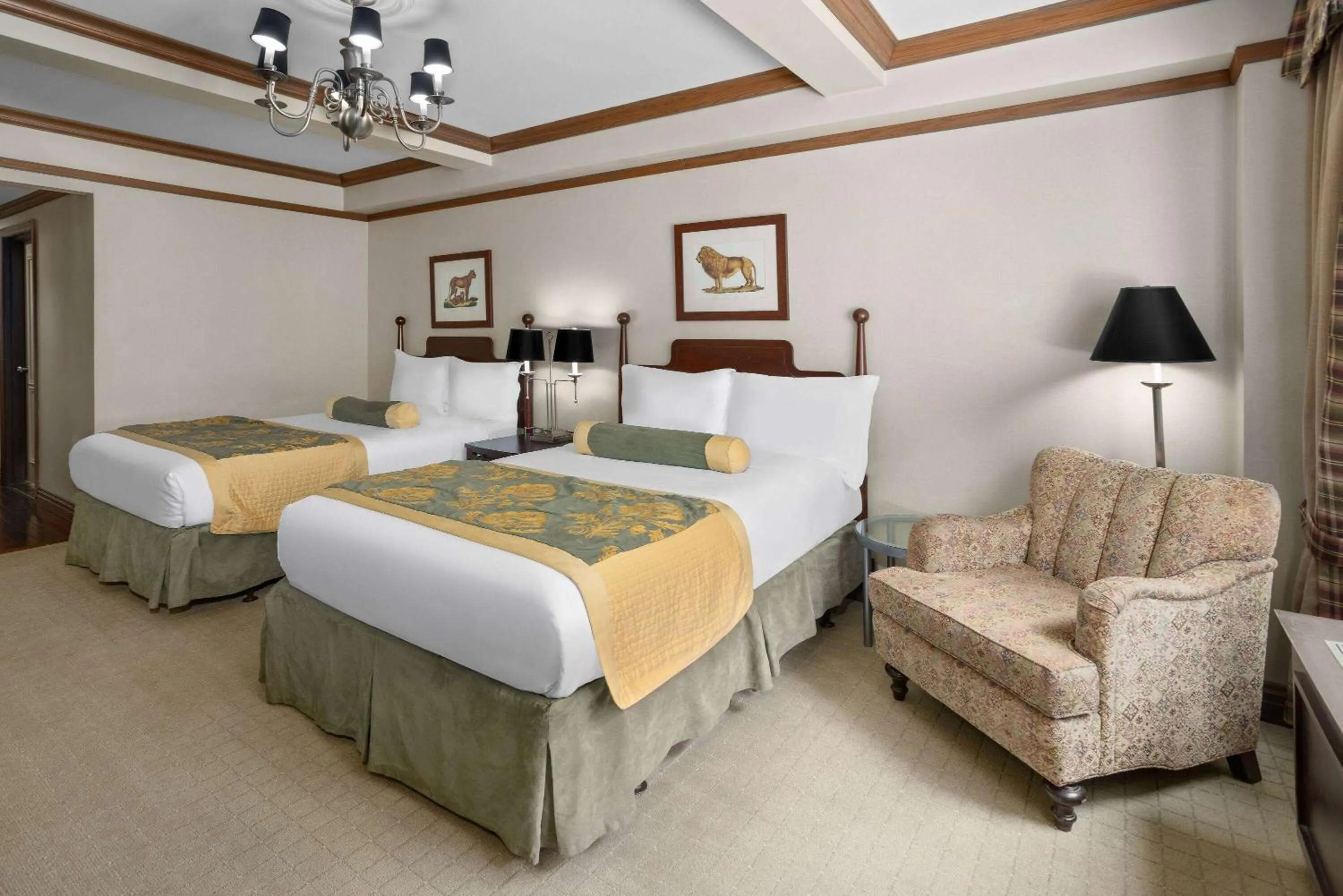 Photo of the whole room in The Blakely by LuxUrban