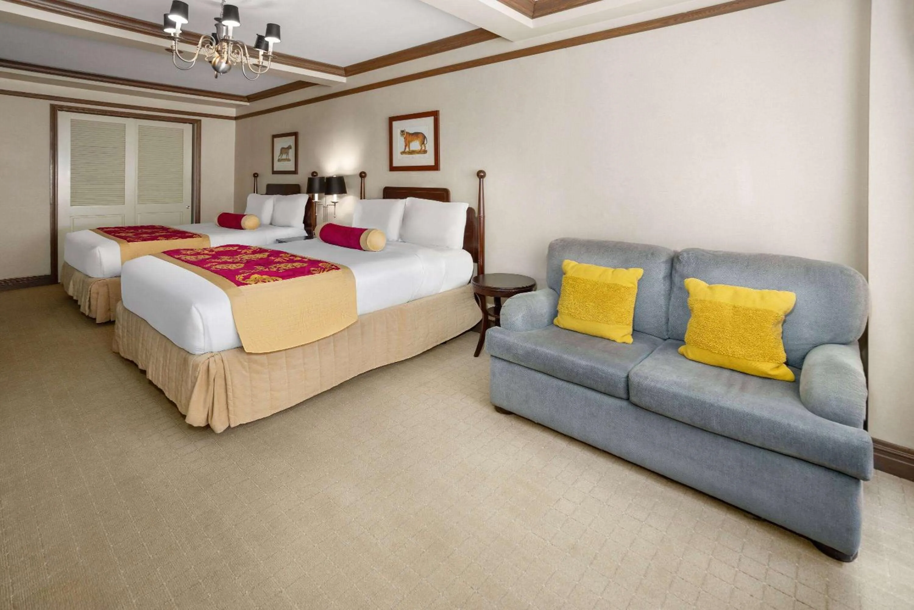 Photo of the whole room in The Blakely by LuxUrban