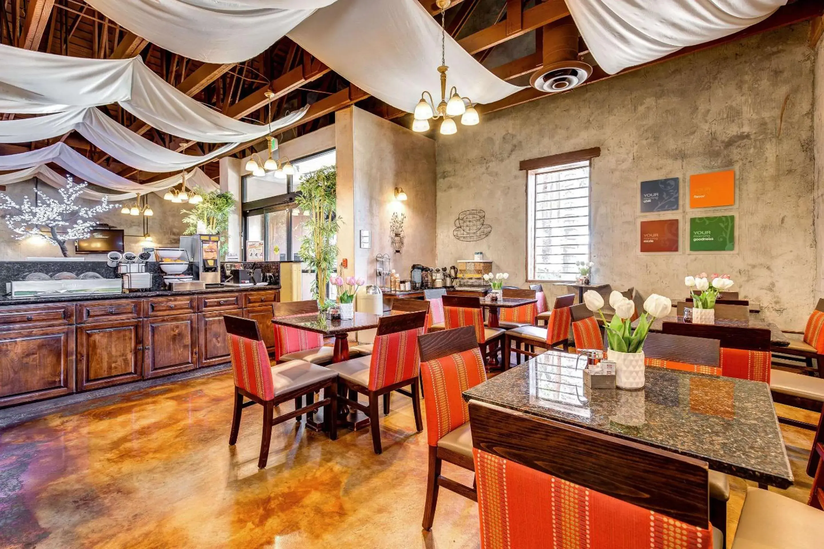 Breakfast in Comfort Inn Pomona near Fairplex Breakfast in Comfort Inn Pomona near Fairplex